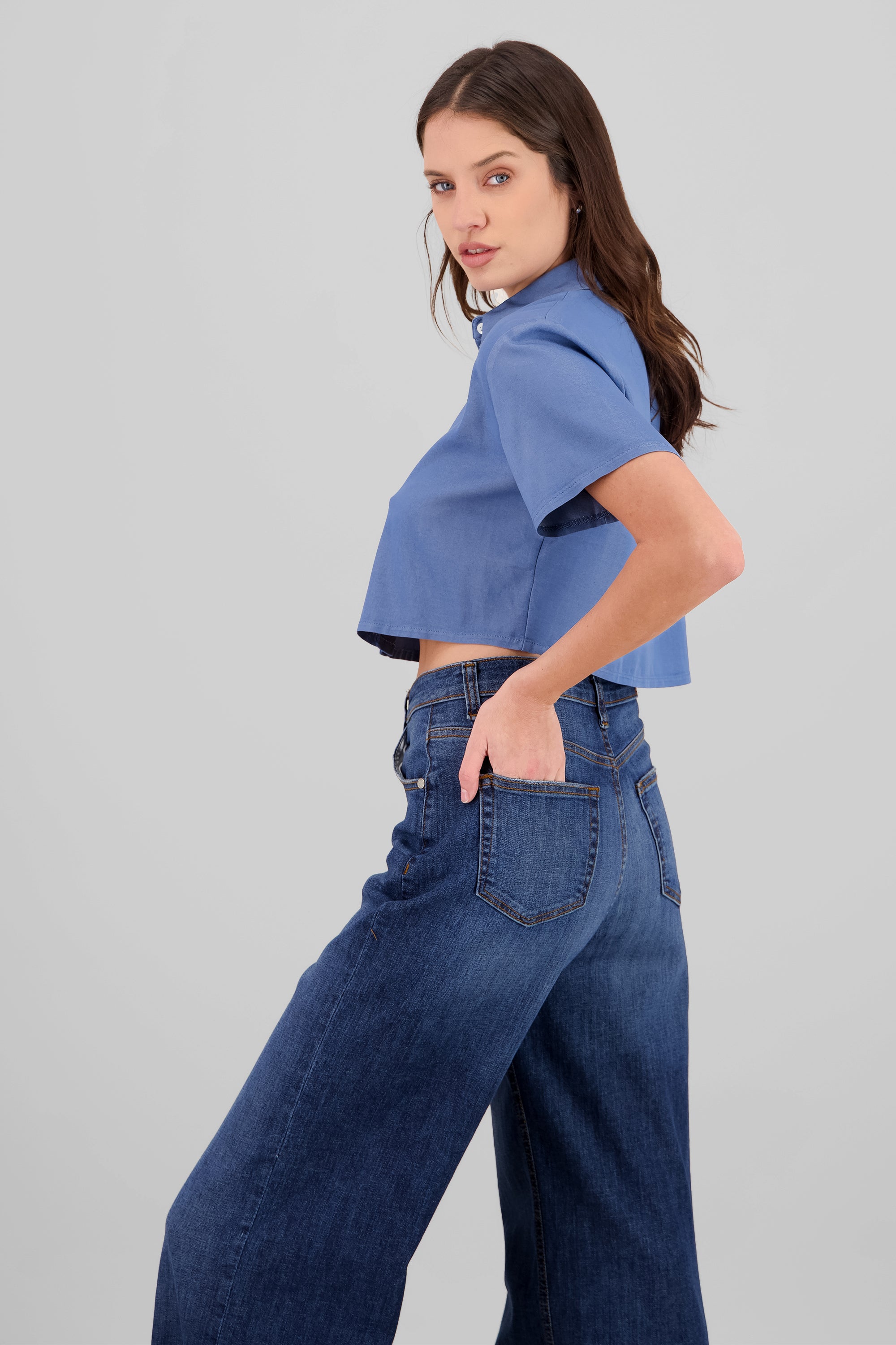 Camisa crop manga corta LIGHT WASH