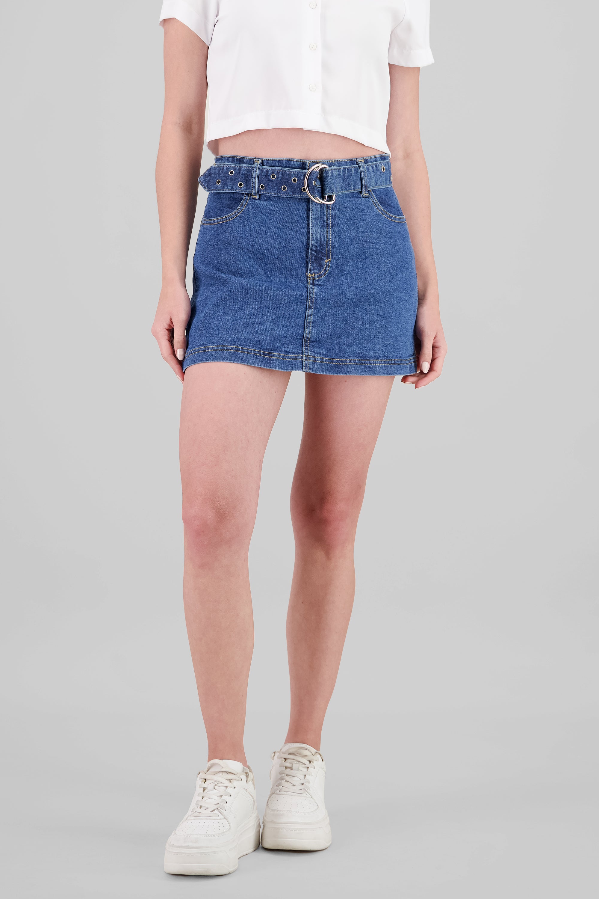 Falda short conturón detalles MEDIUM WASH