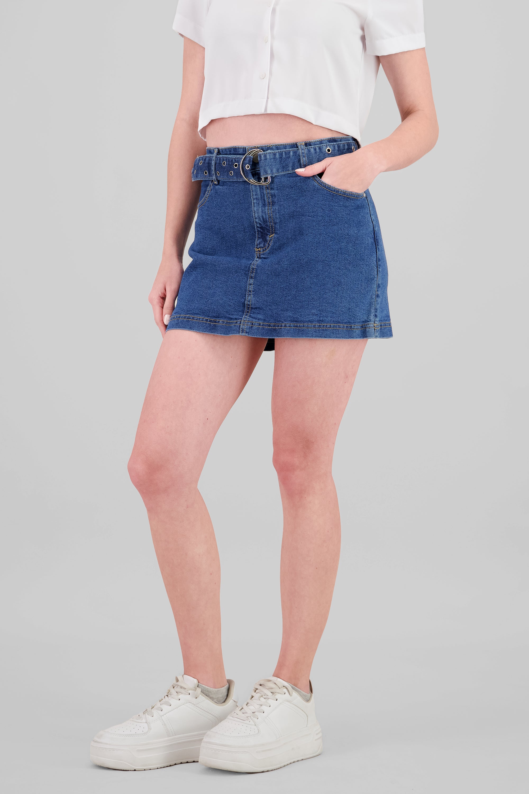 Falda short conturón detalles MEDIUM WASH