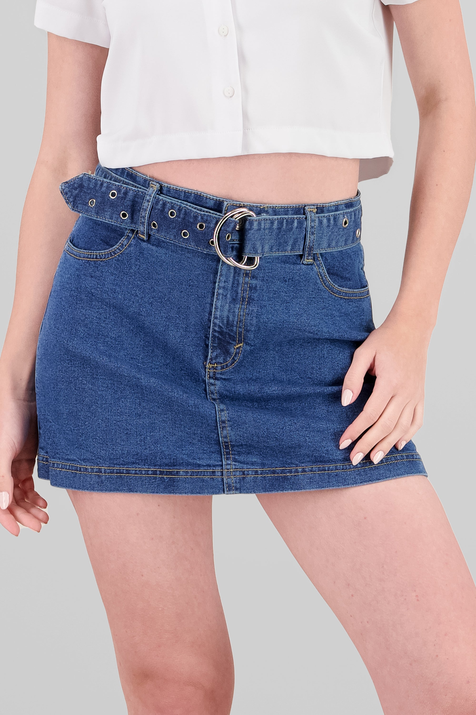 Falda short conturón detalles MEDIUM WASH