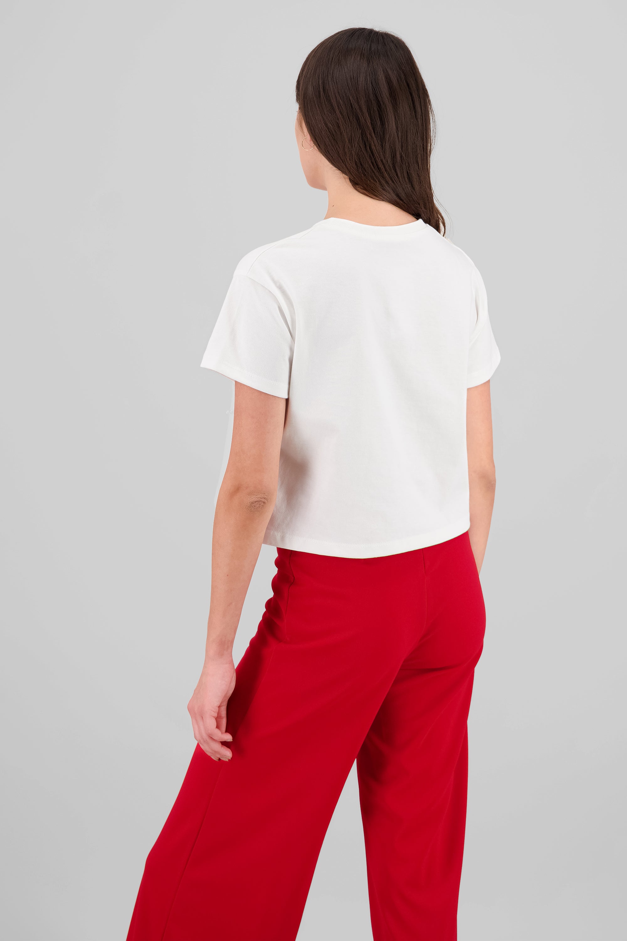 Playera manga corta detalle moños perlas BLANCO