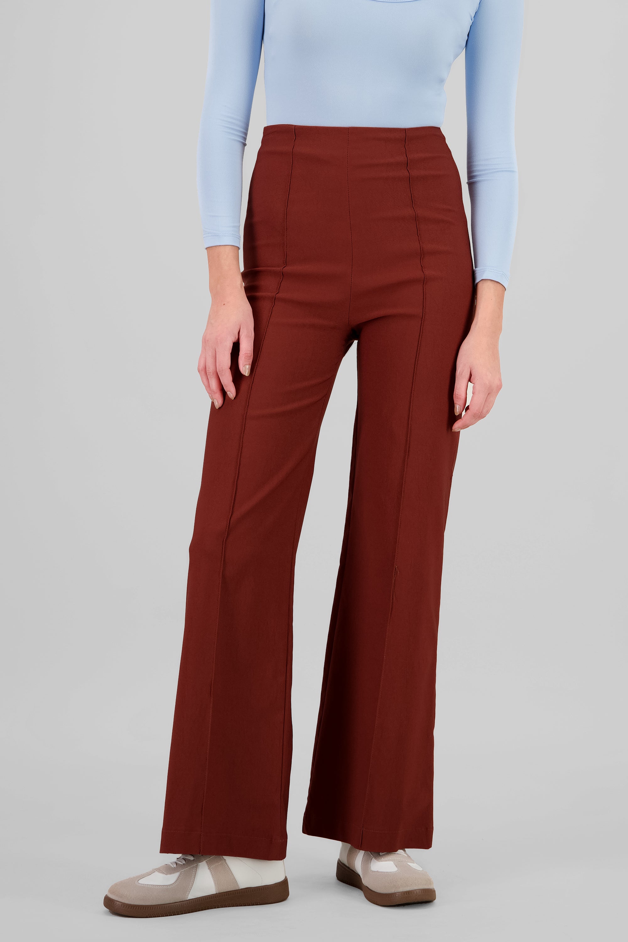 Pantalon wide leg detalle costura LADRILLO