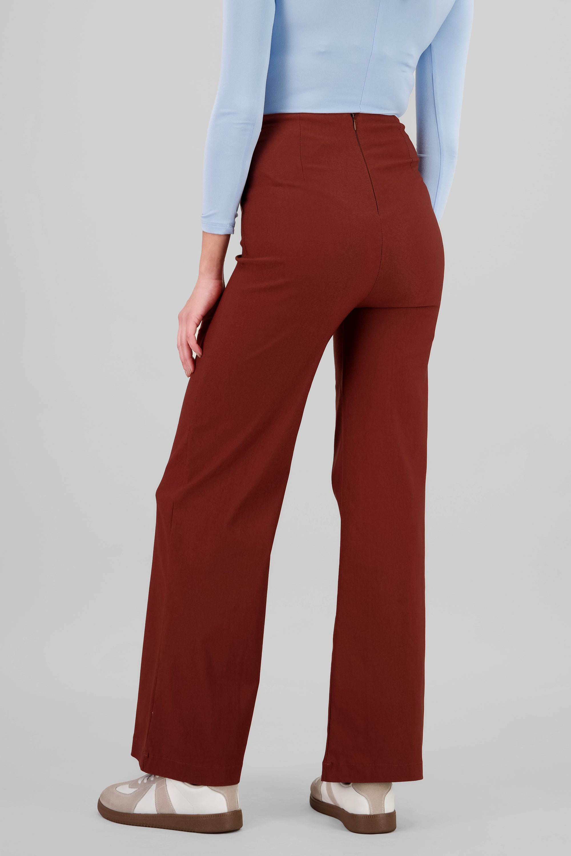Pantalon wide leg detalle costura LADRILLO