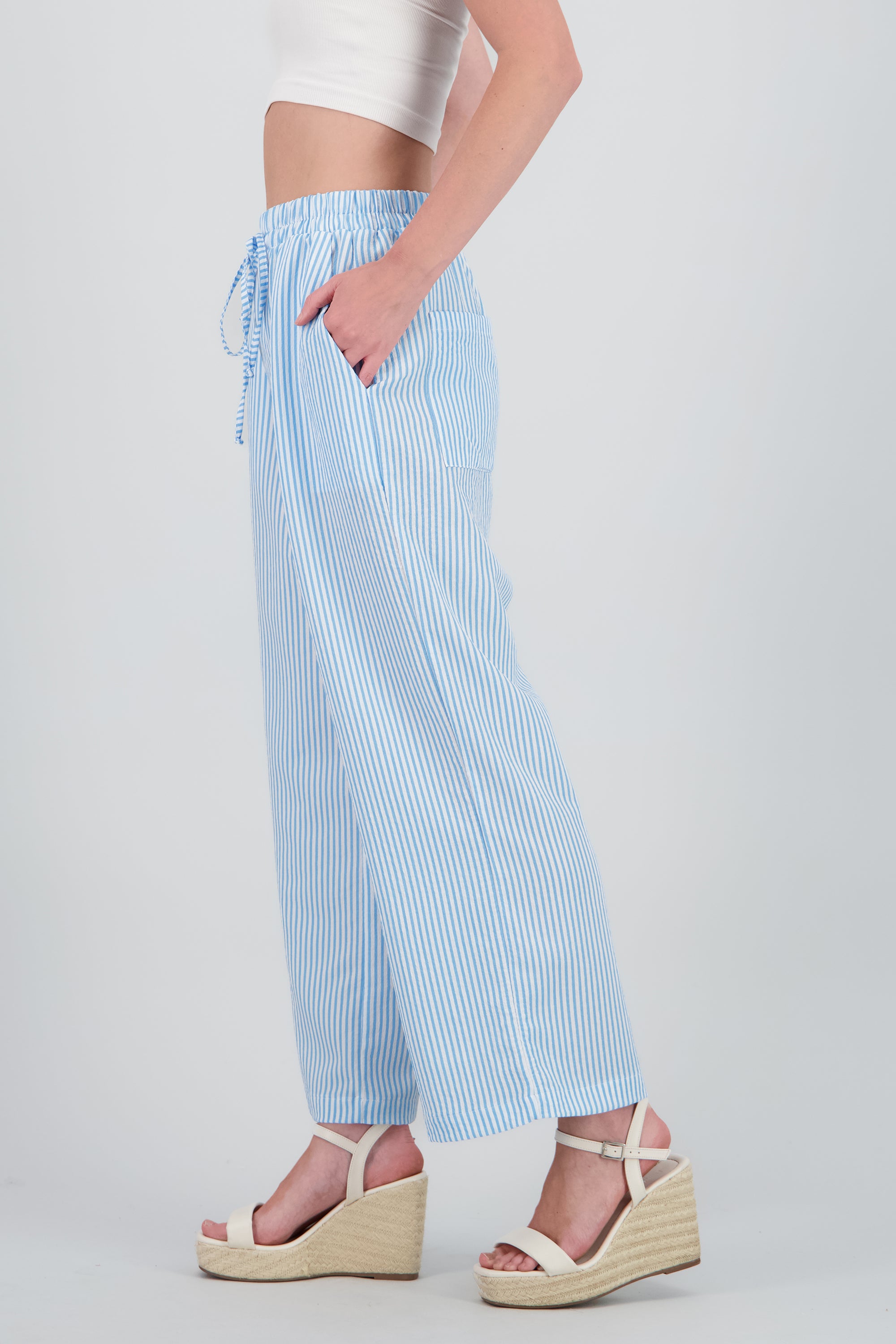 Pantalon amplio detalle resorte rayas AZUL CIELO