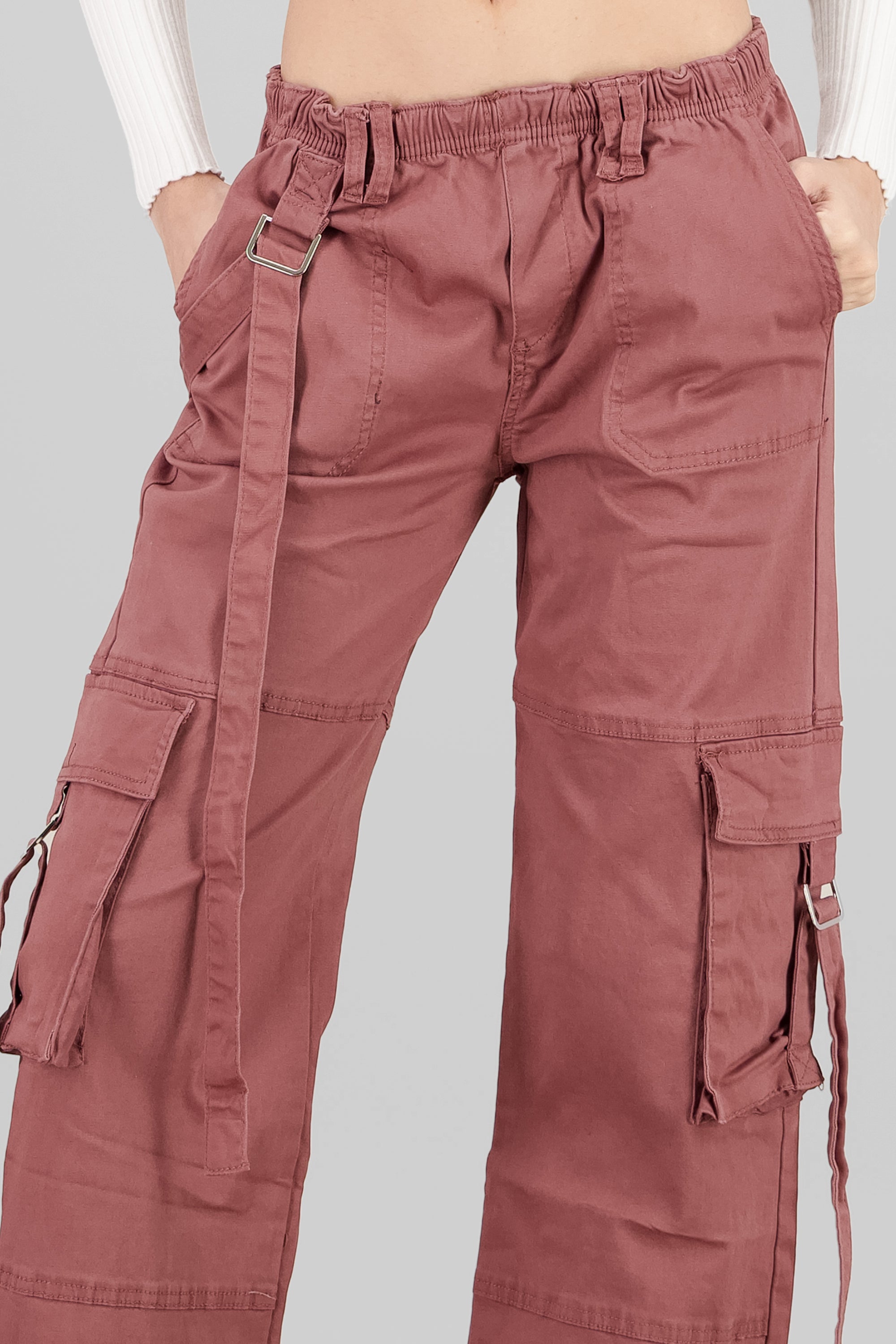Jeans cargo dos bolsas tira MALVA