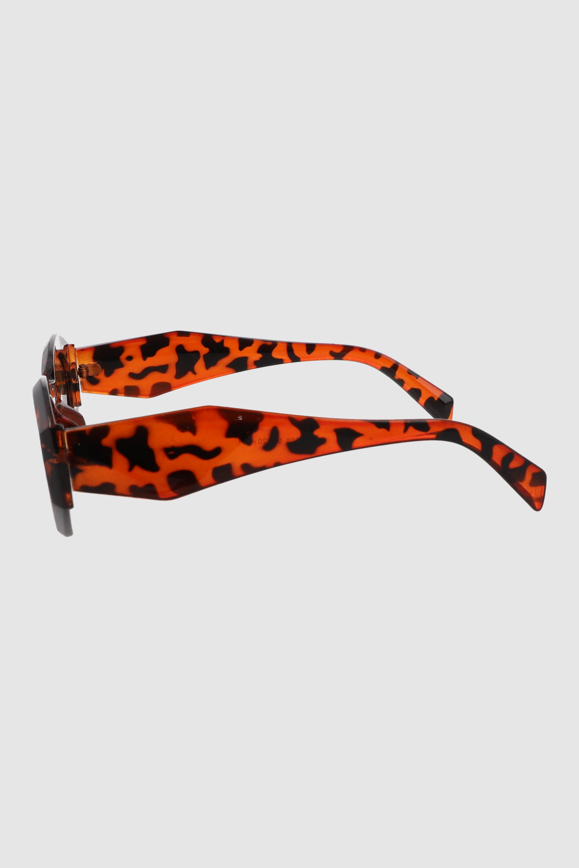 Lentes ovalados armazón alargados CAFE