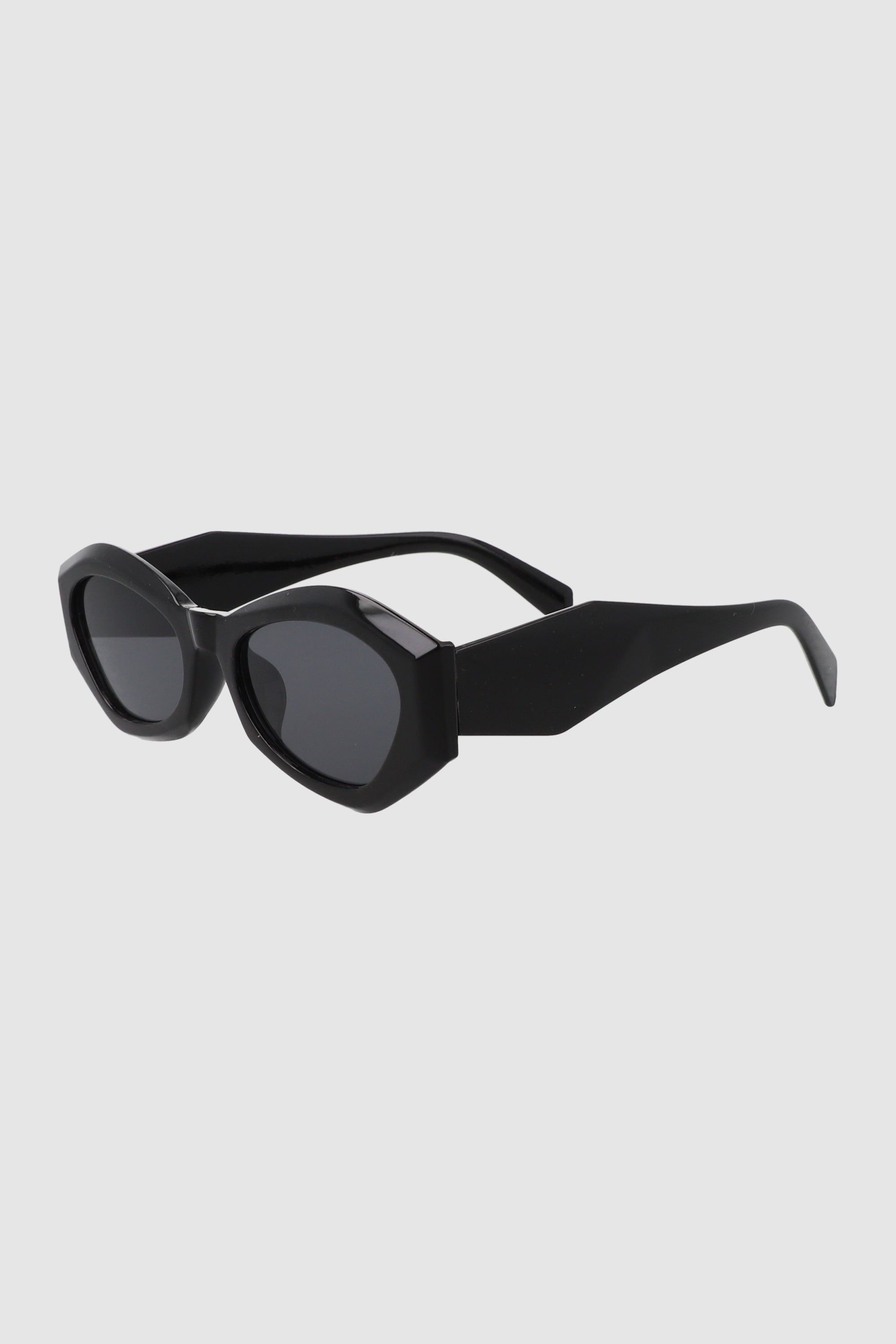 Lentes ovalados armazón alargados NEGRO