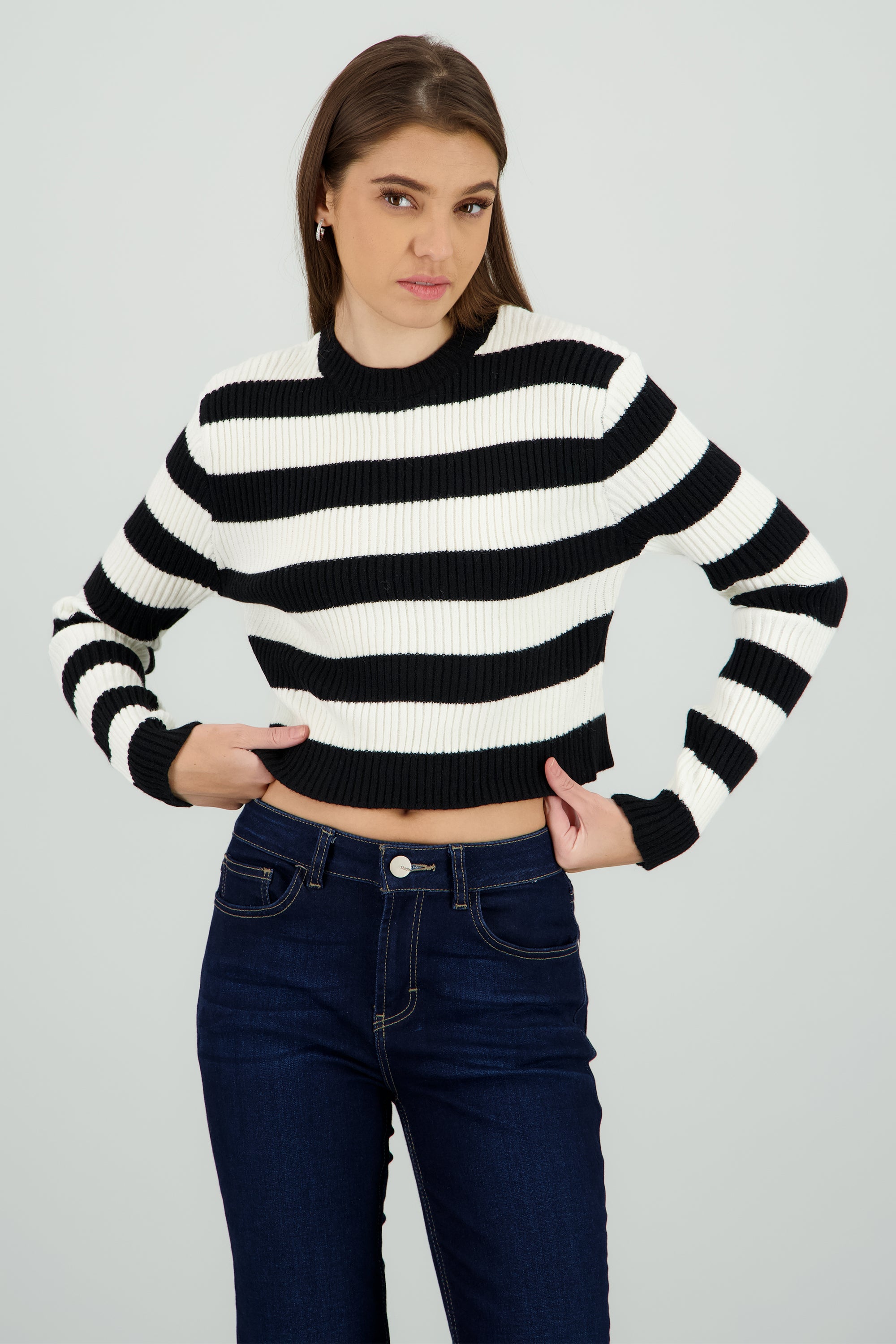 Sueter corto rayas NEGRO BLANCO