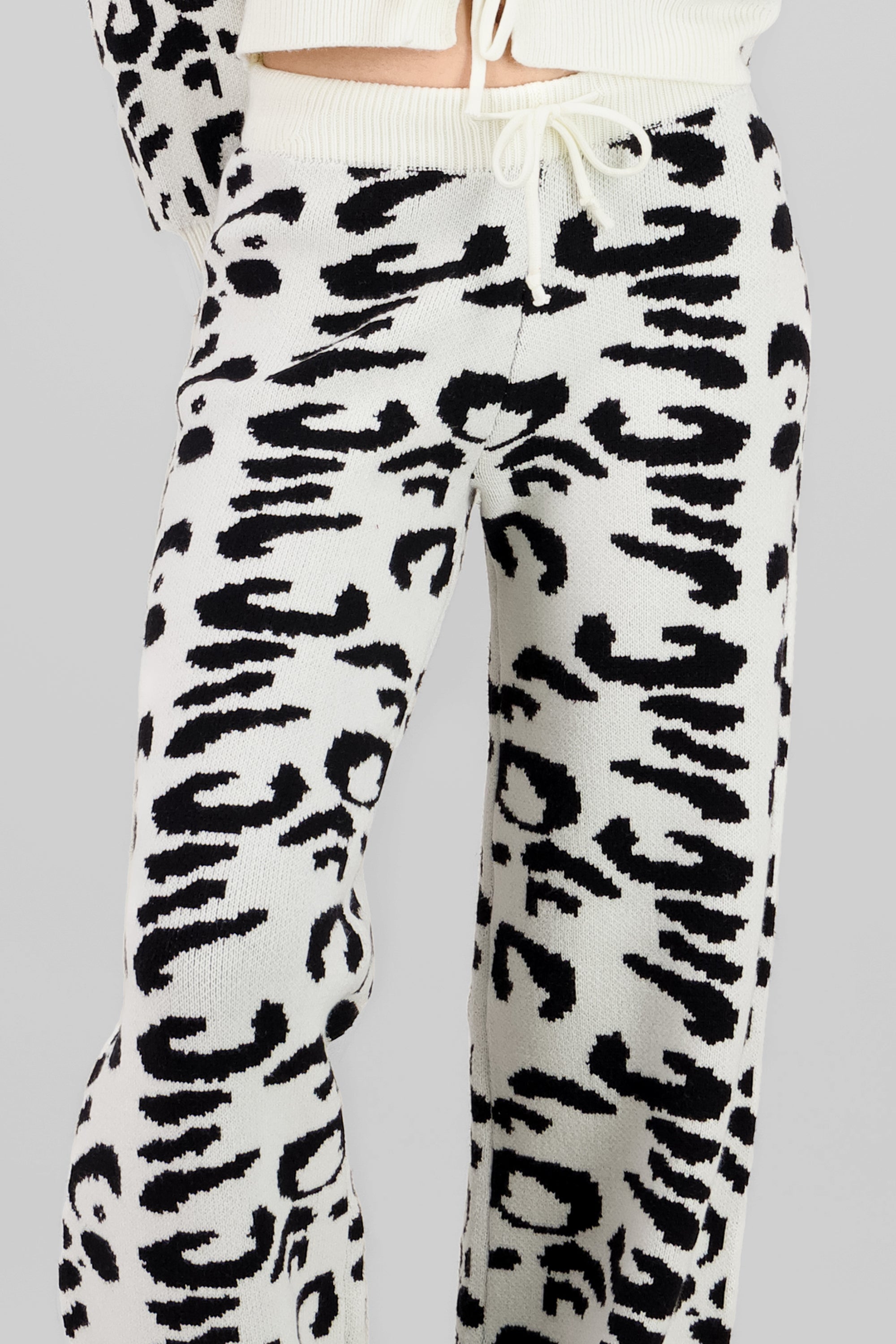 Pantalon de tejido NEGRO BLANCO
