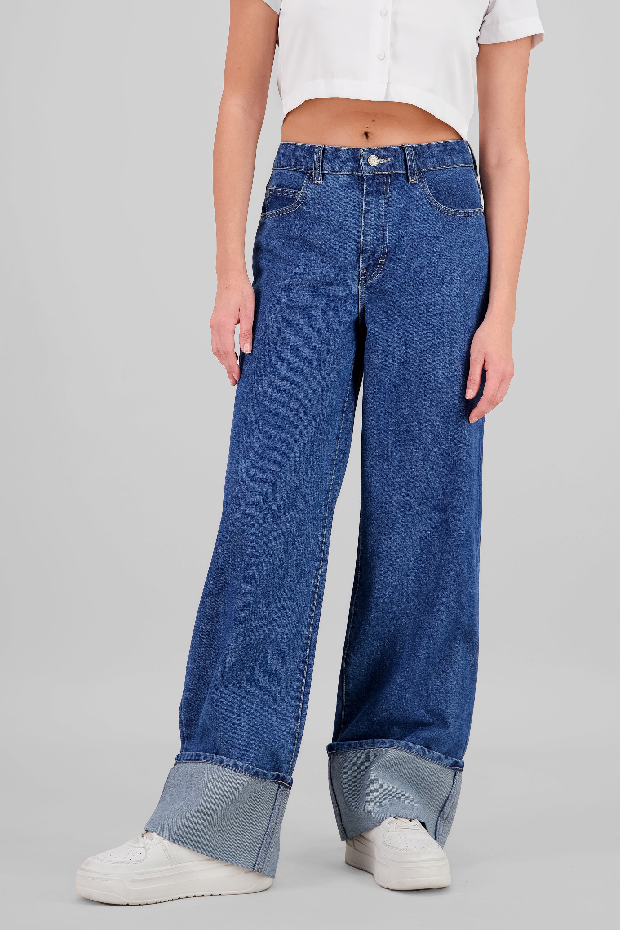 Jeans wide leg dobladillo ancho MEDIUM WASH