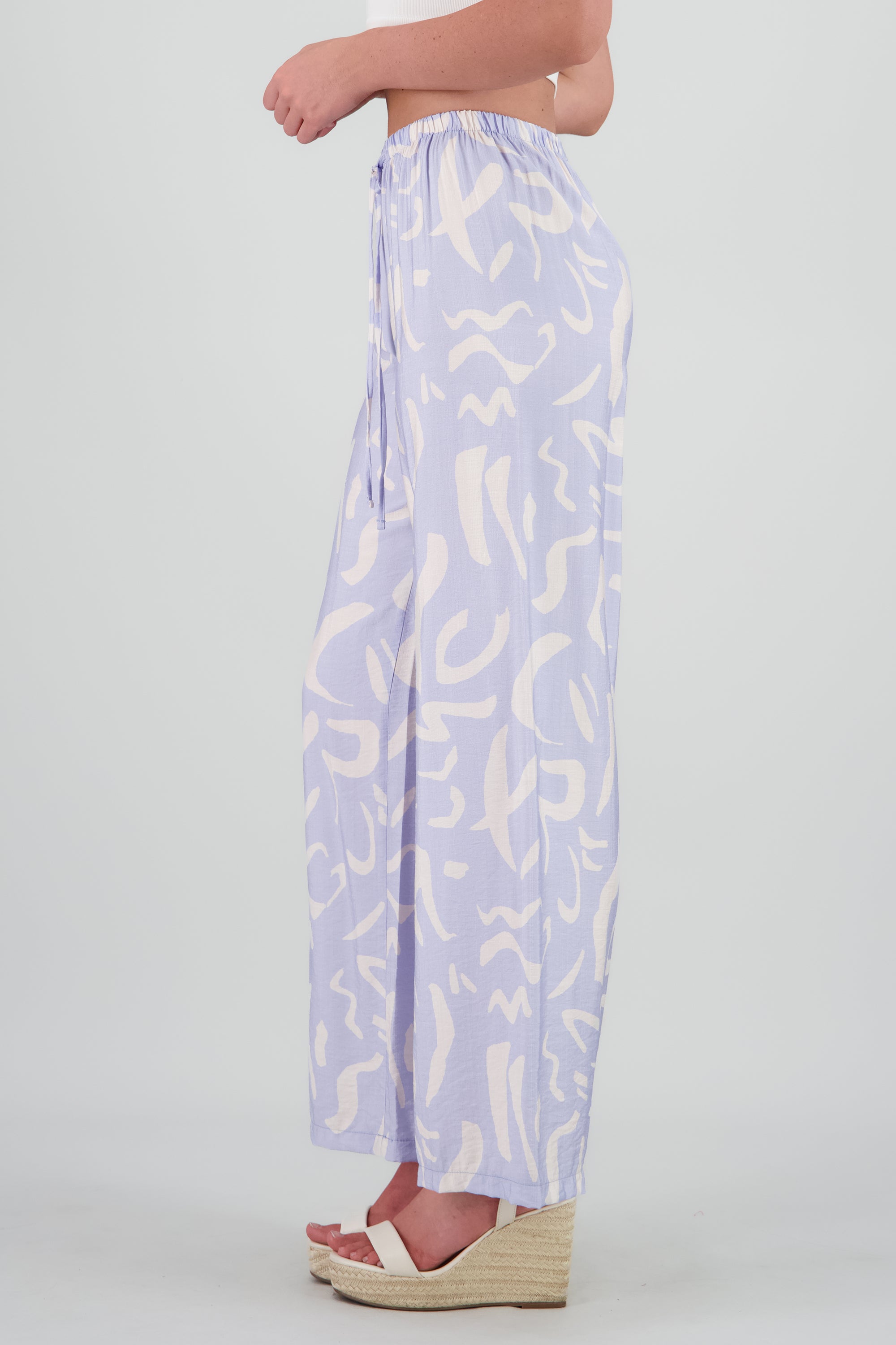 Pantalon amplio jareta estampado AZUL PASTEL
