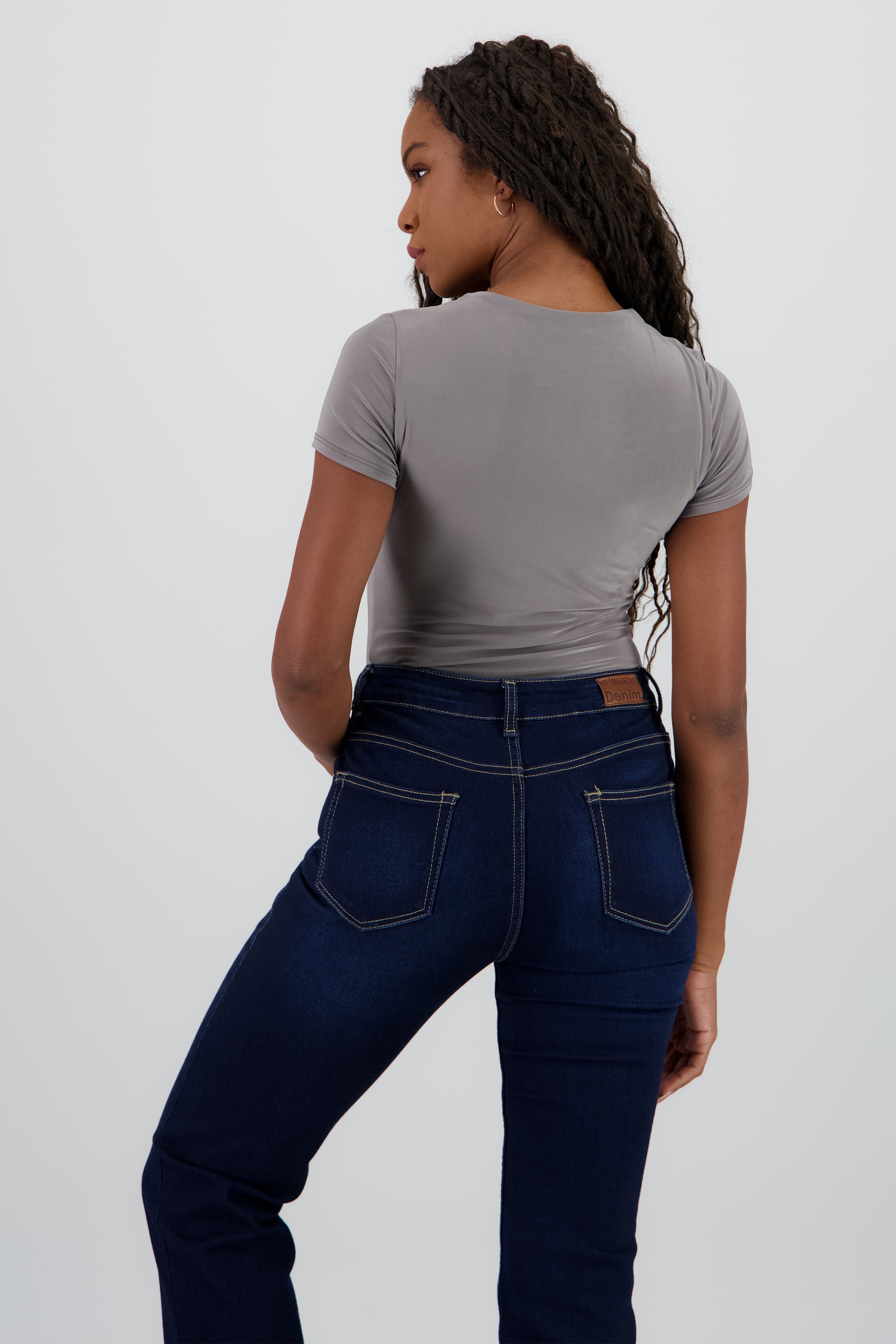 Bodysuit manga corta cuello redondo GRIS