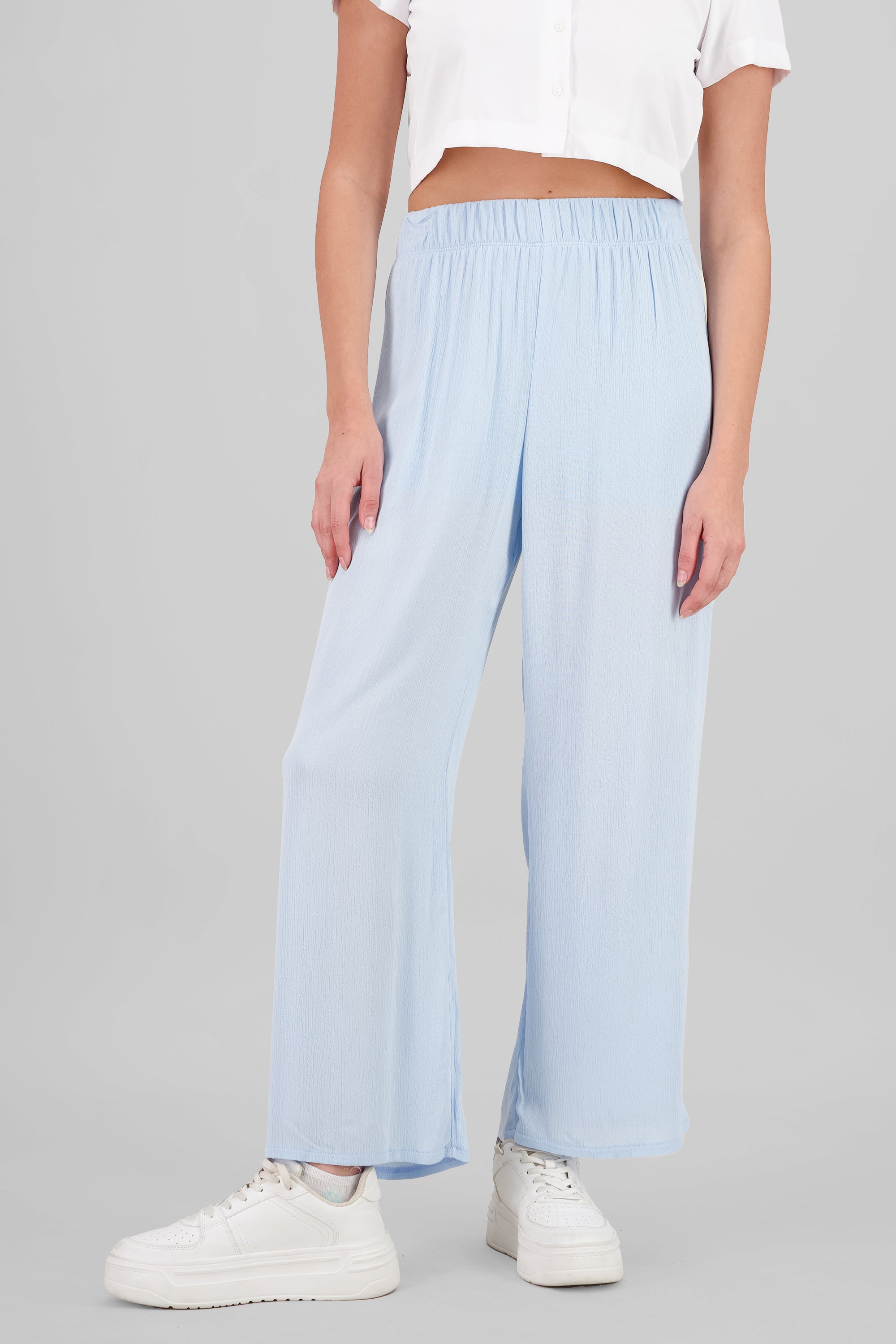 Pantalón  Amplio AZUL CIELO