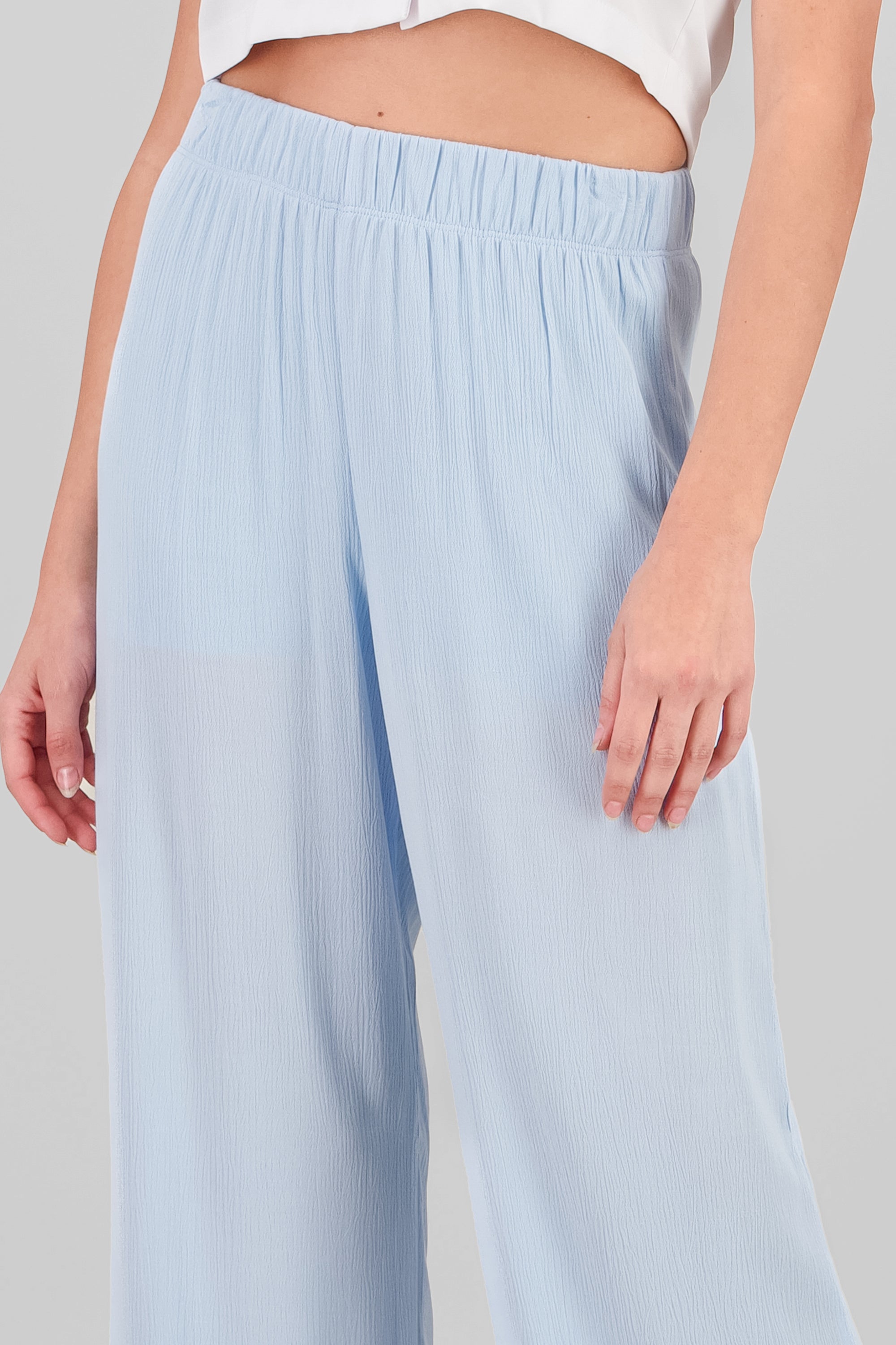 Pantalón  Amplio AZUL CIELO