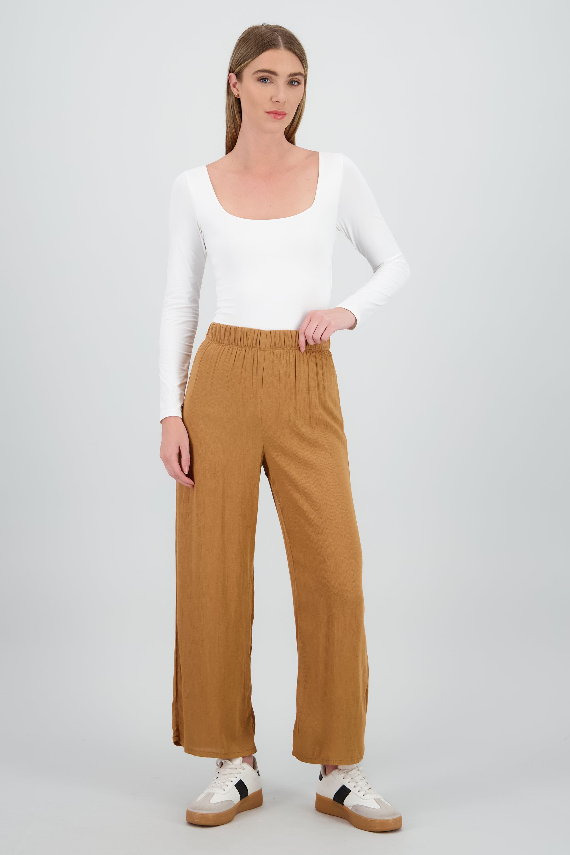 Pantalón  Amplio CAMELLO