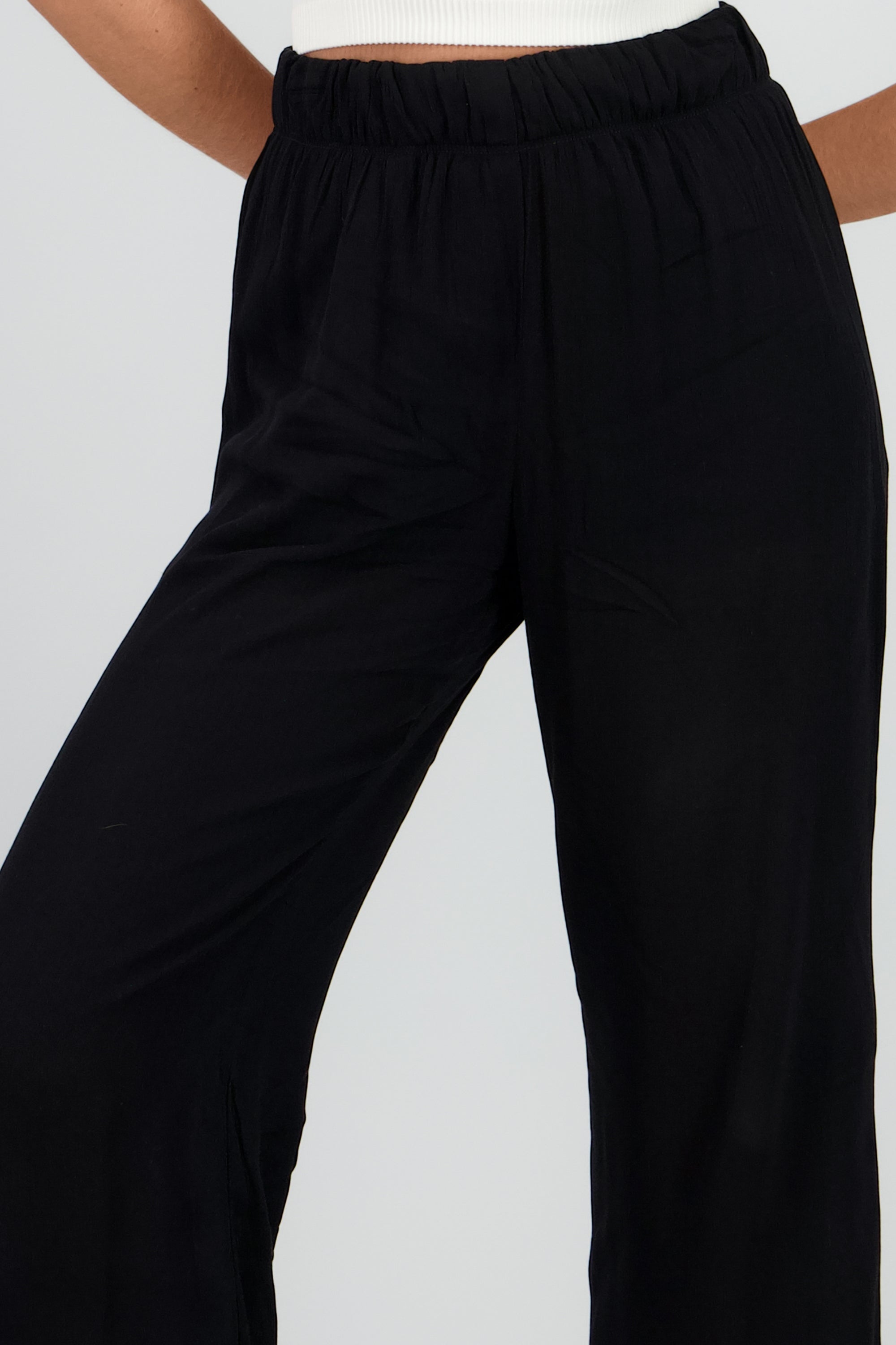 Pantalón  Amplio NEGRO