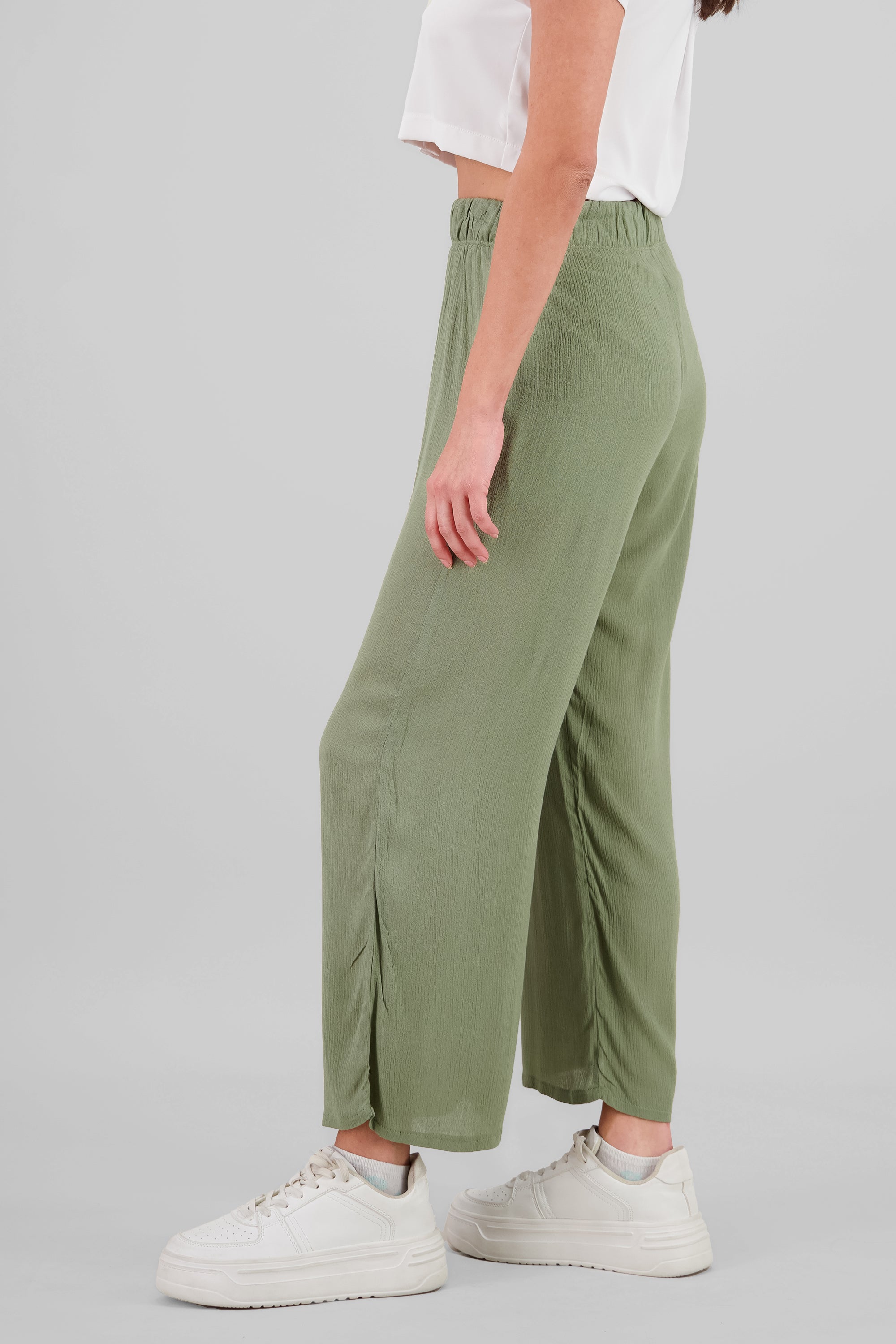 Pantalón  Amplio VERDE CLARO