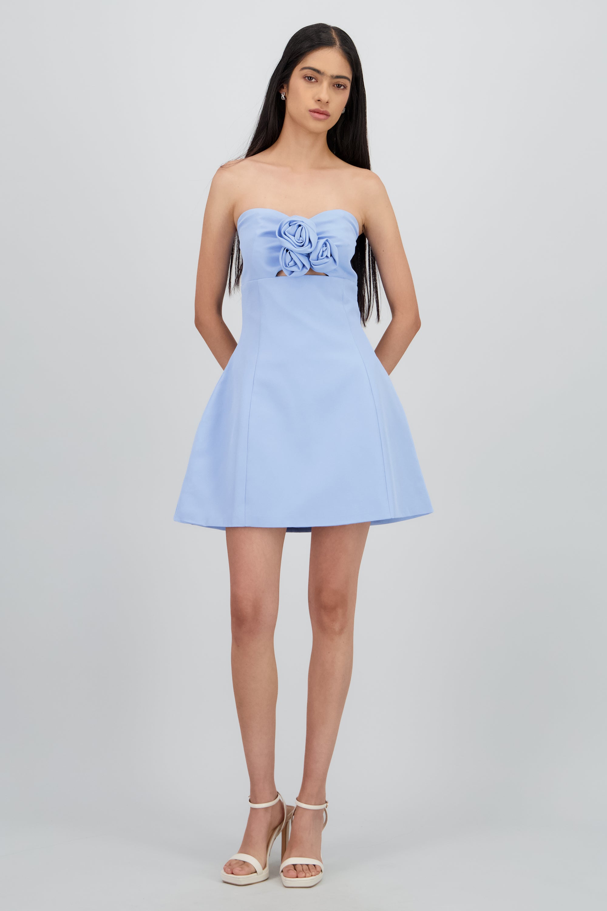 Vestido mini detalle flores Hypsters AZUL PASTEL
