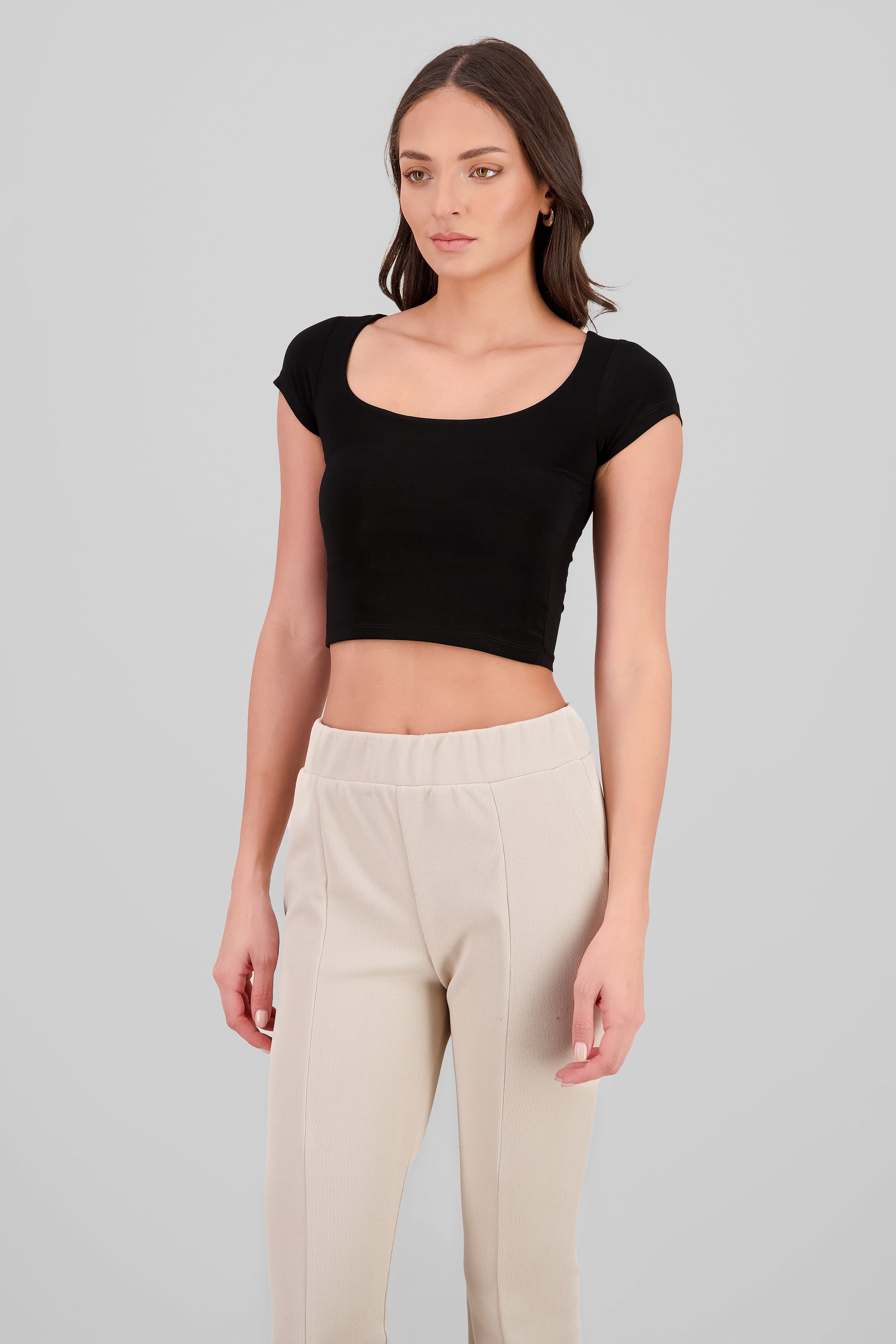 Top escote cuadrado doble tela NEGRO