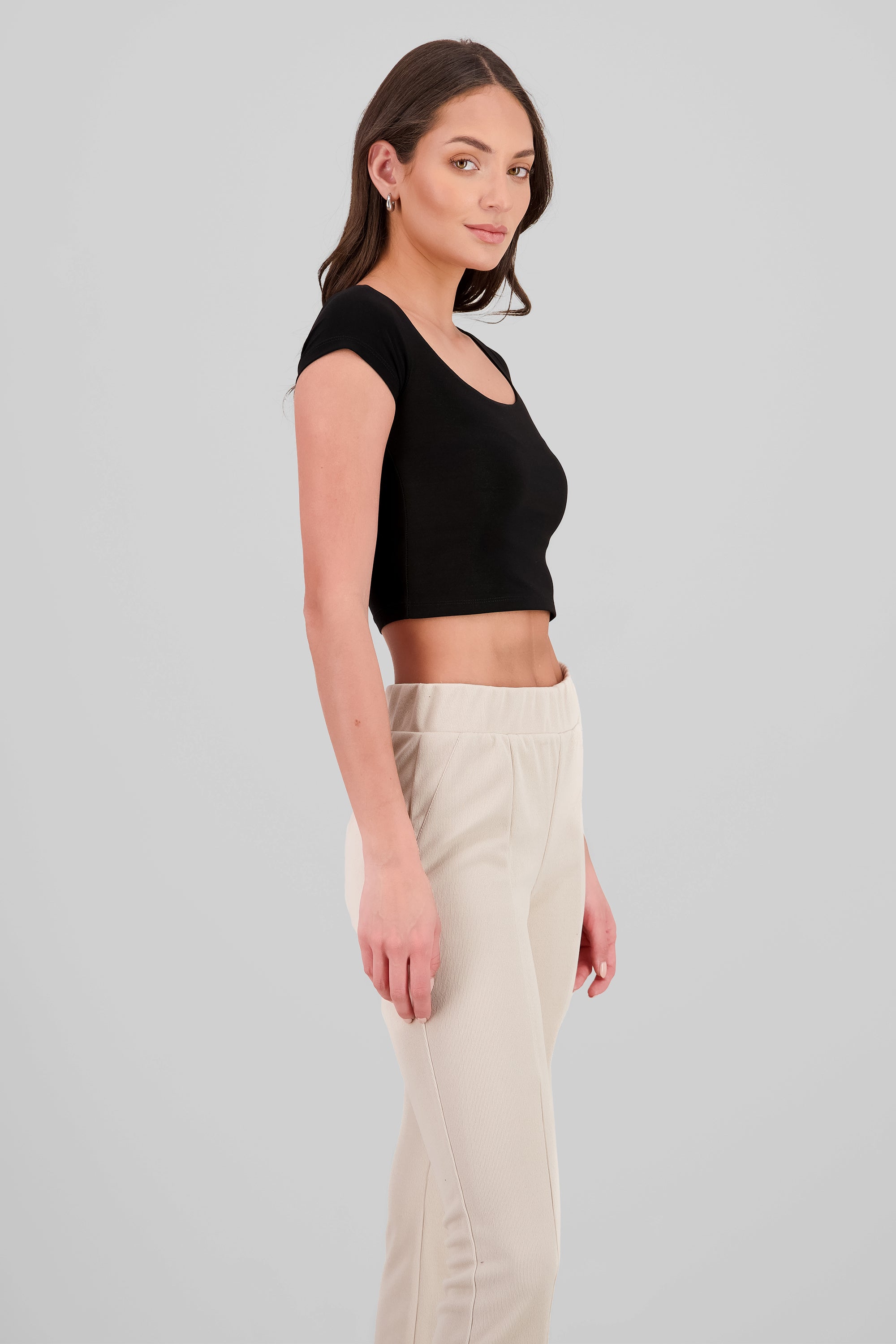 Top escote cuadrado doble tela NEGRO