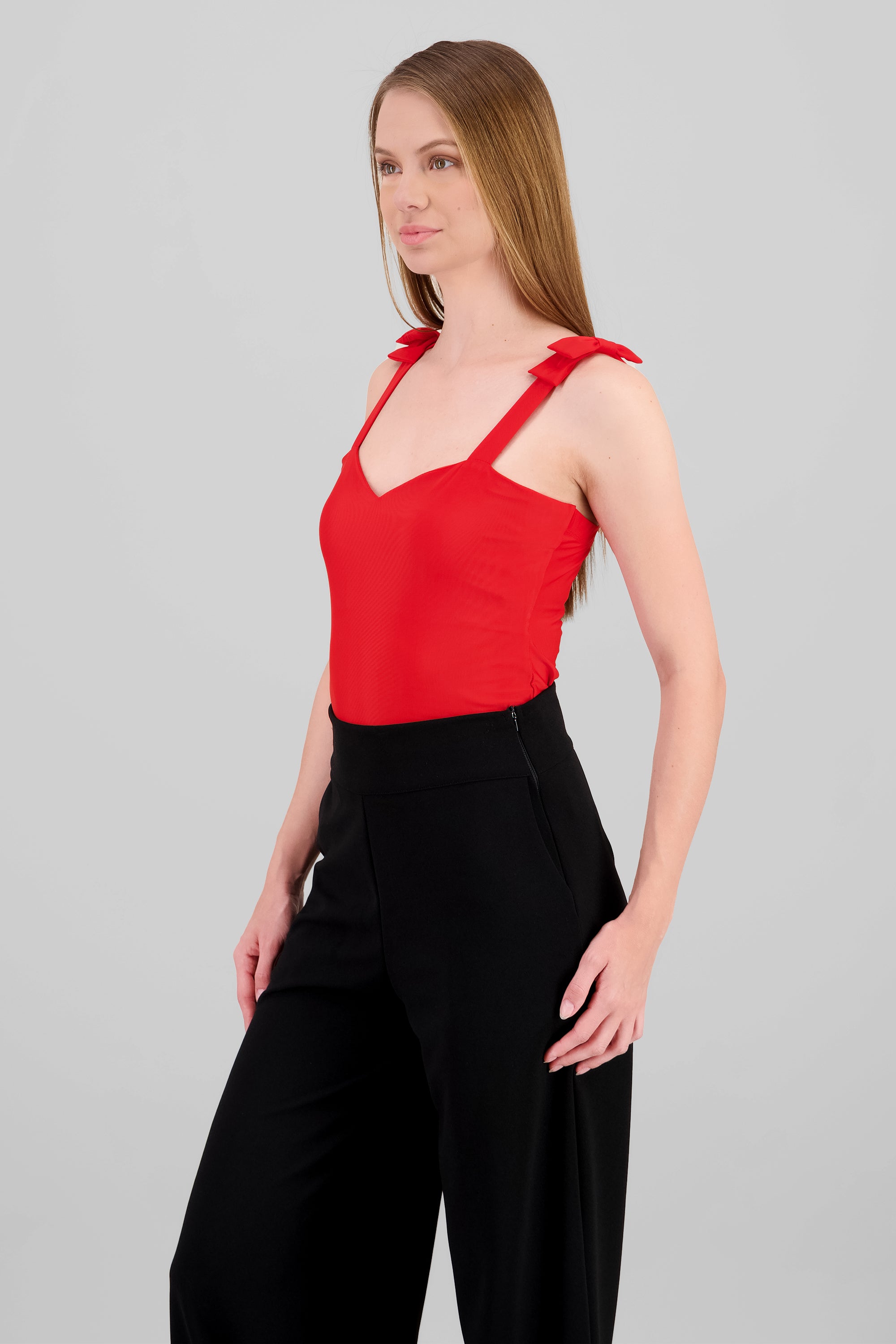 Bodysuit liso con tirante moños ROJO