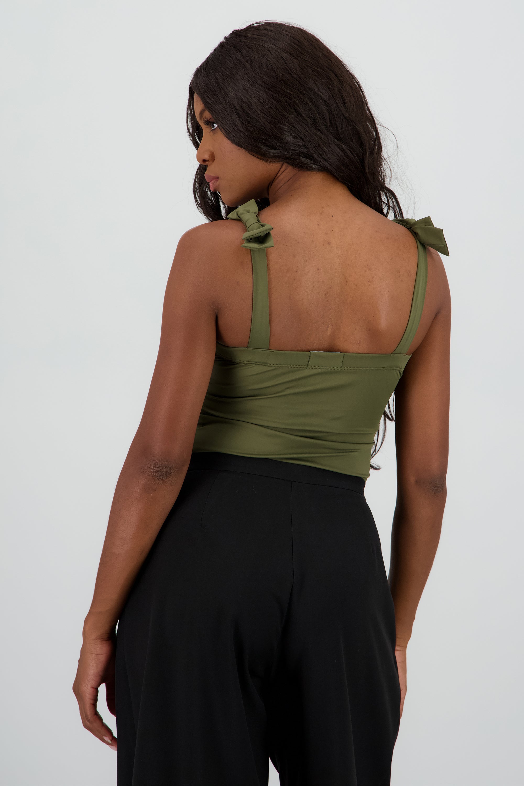 Bodysuit liso con tirante moños VERDE