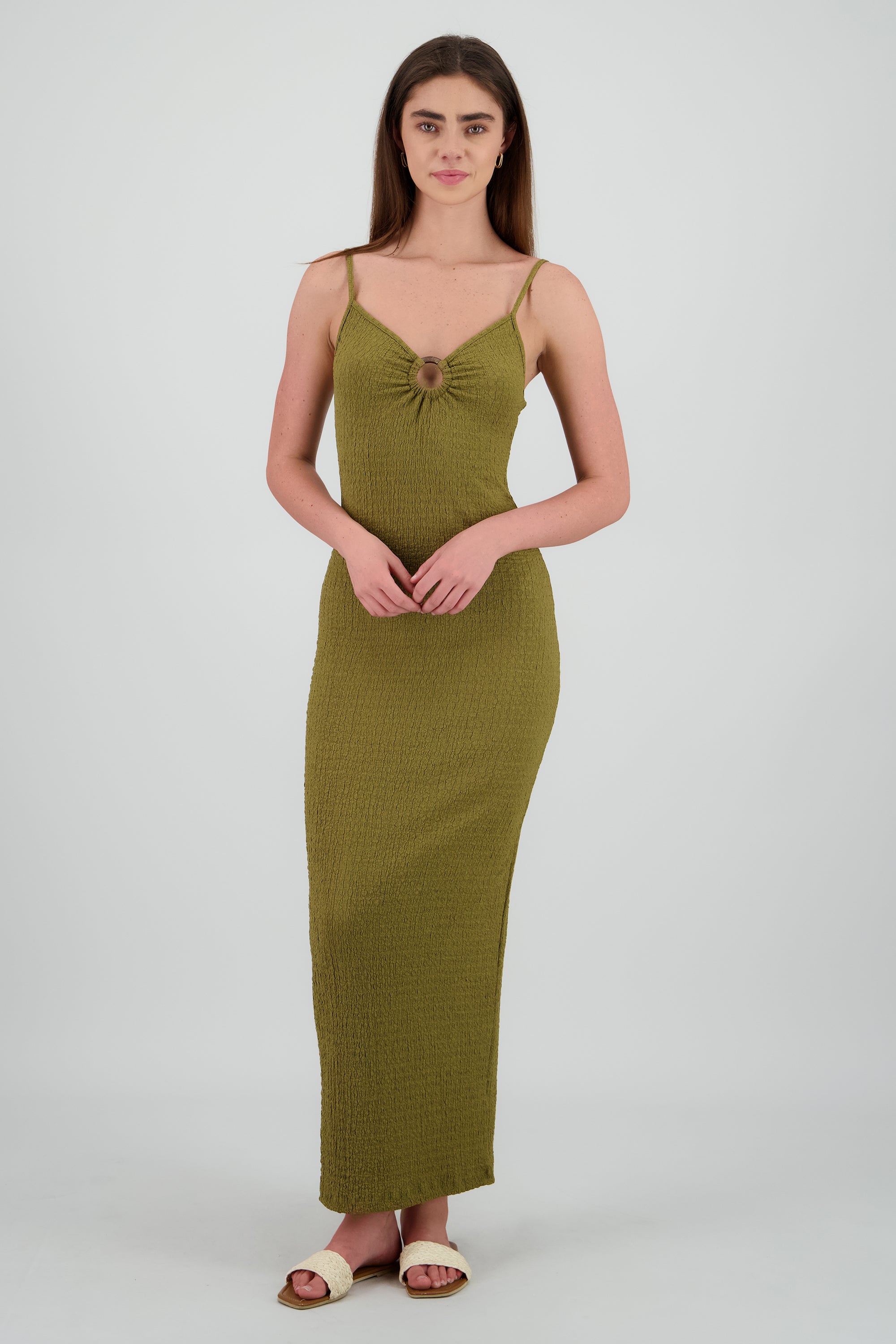 Vestido maxi texturas tirantes aro OLIVO