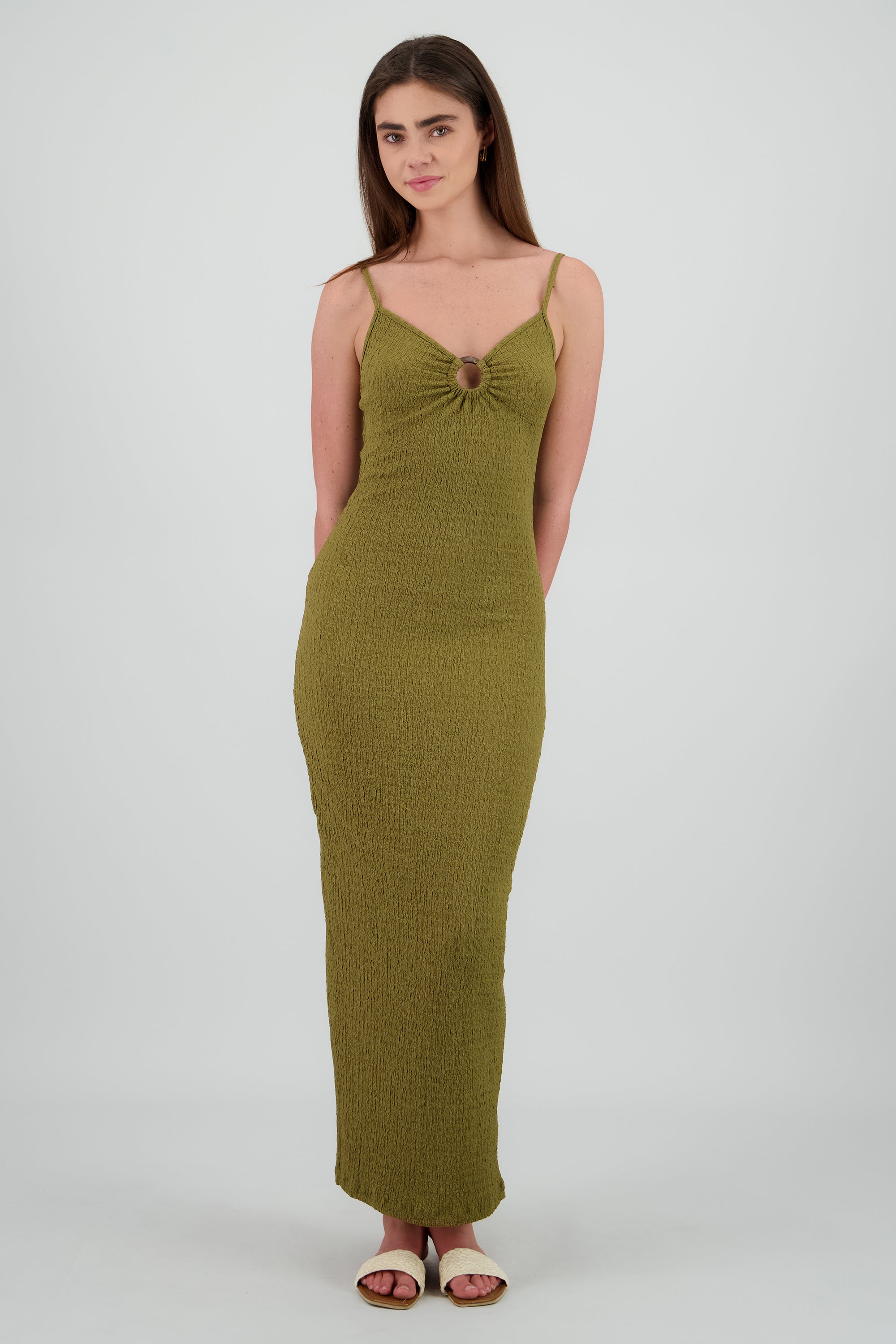 Vestido maxi texturas tirantes aro OLIVO