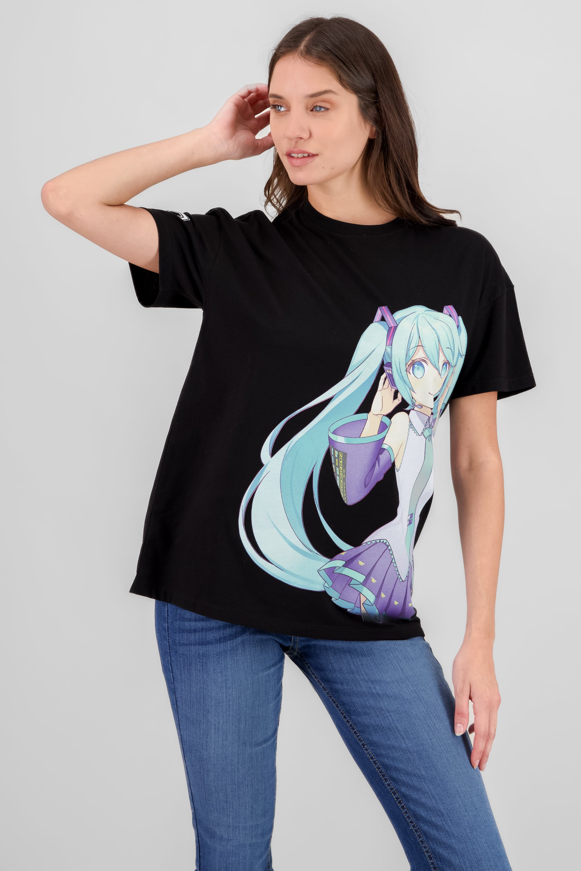 Playera Miku frente espalda NEGRO