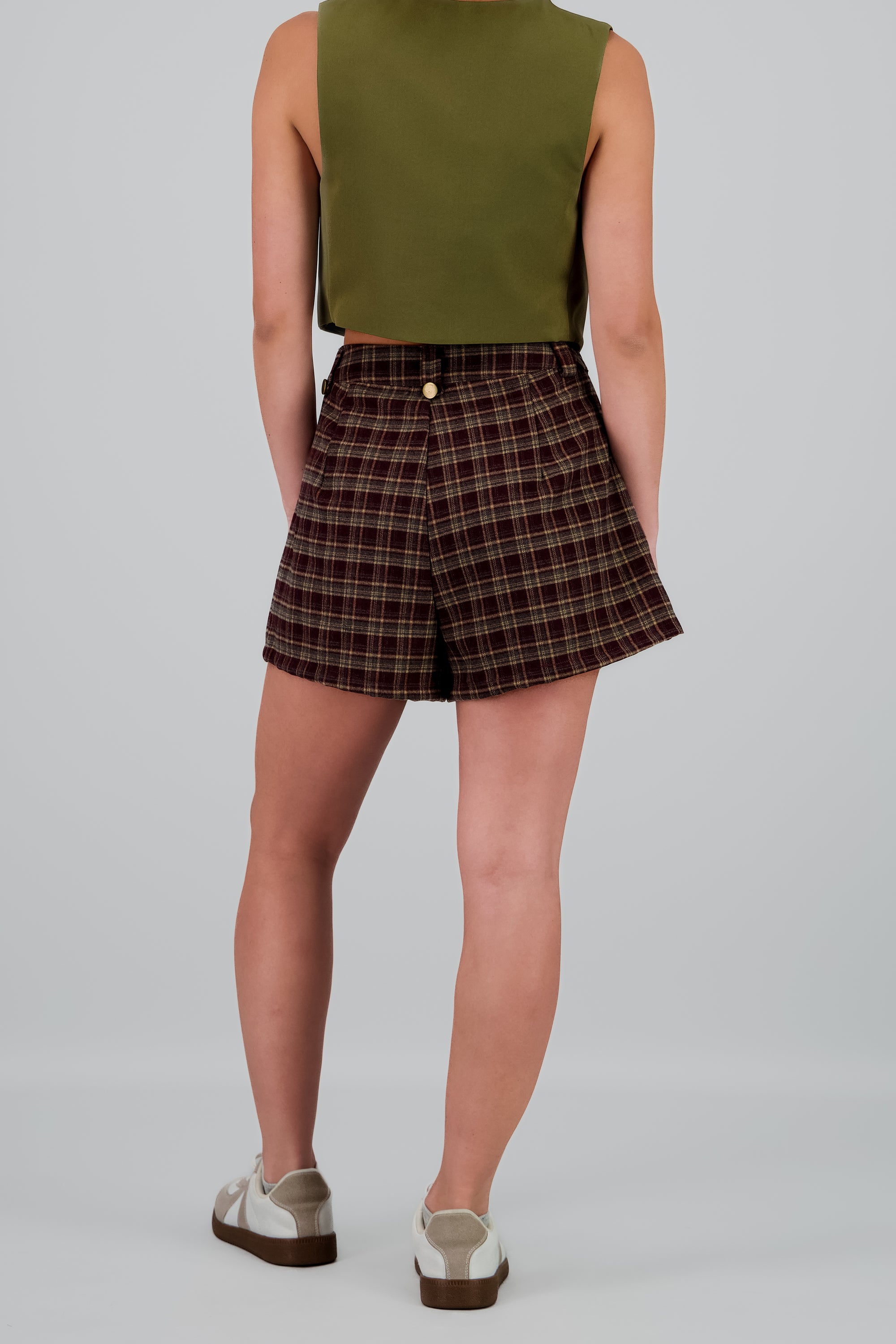 Falda short cuadro detalle boton Hypsters CAFE COMBO