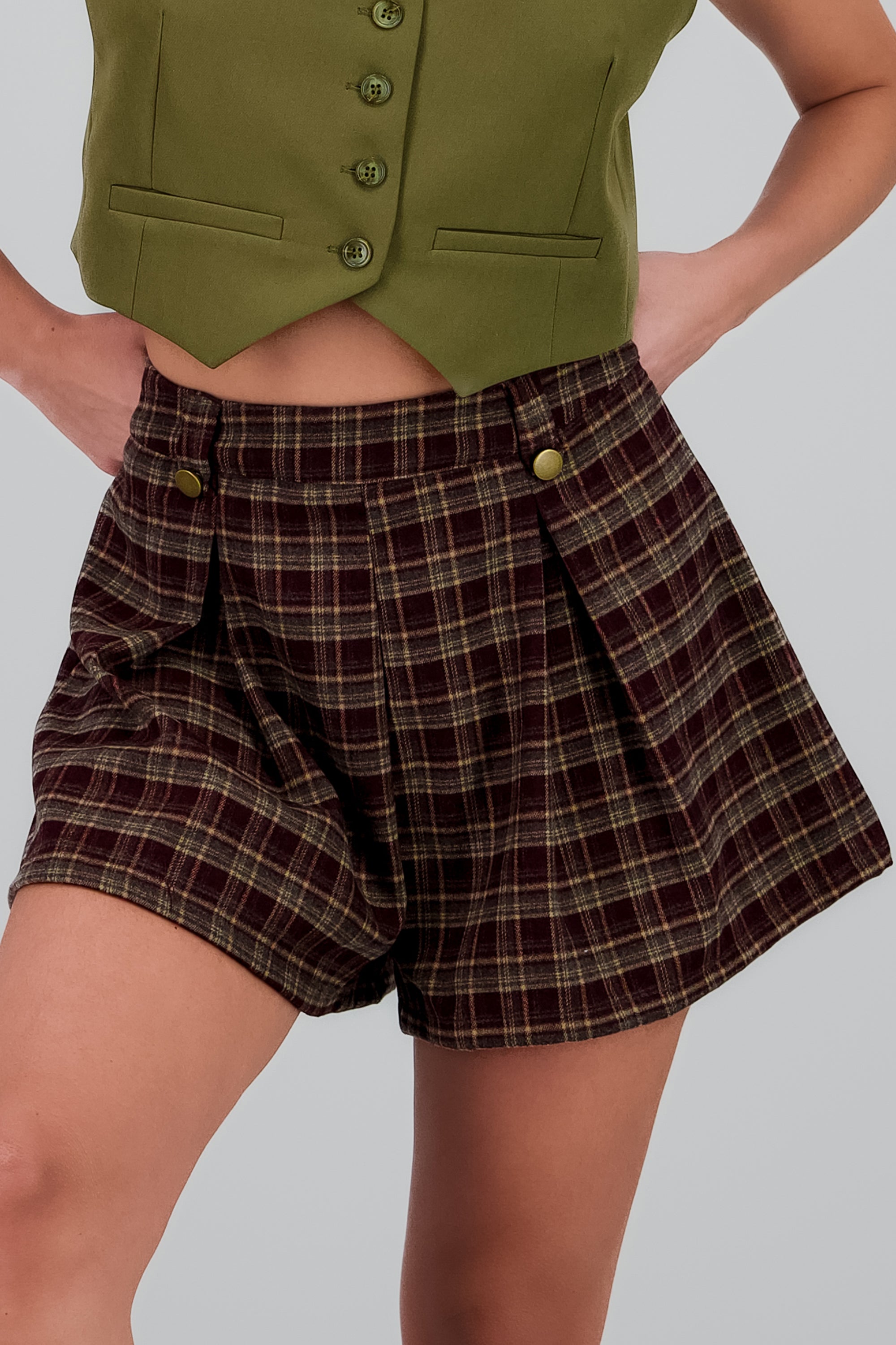 Falda short cuadro detalle boton Hypsters CAFE COMBO