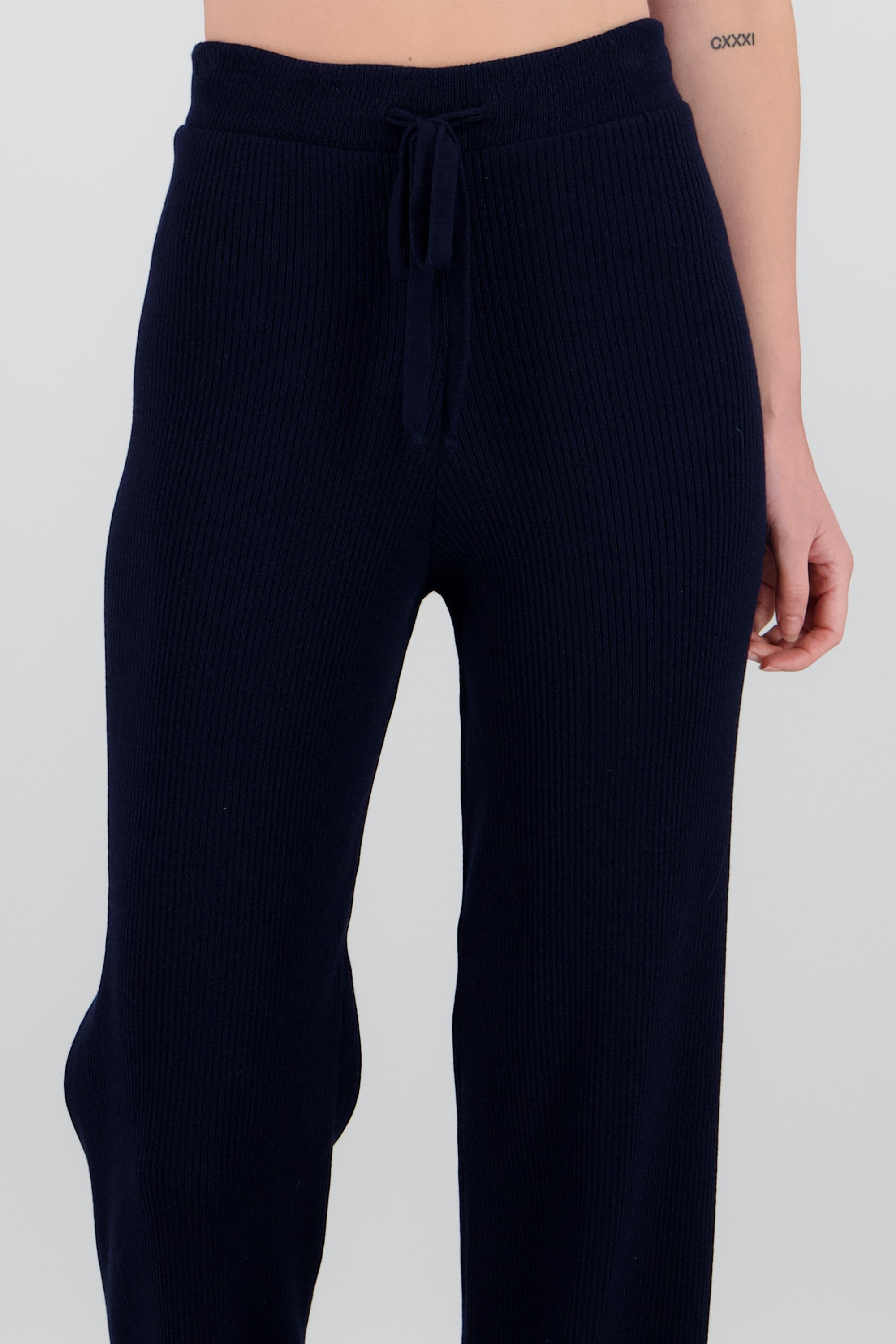 Pantalon tejido suave MARINO