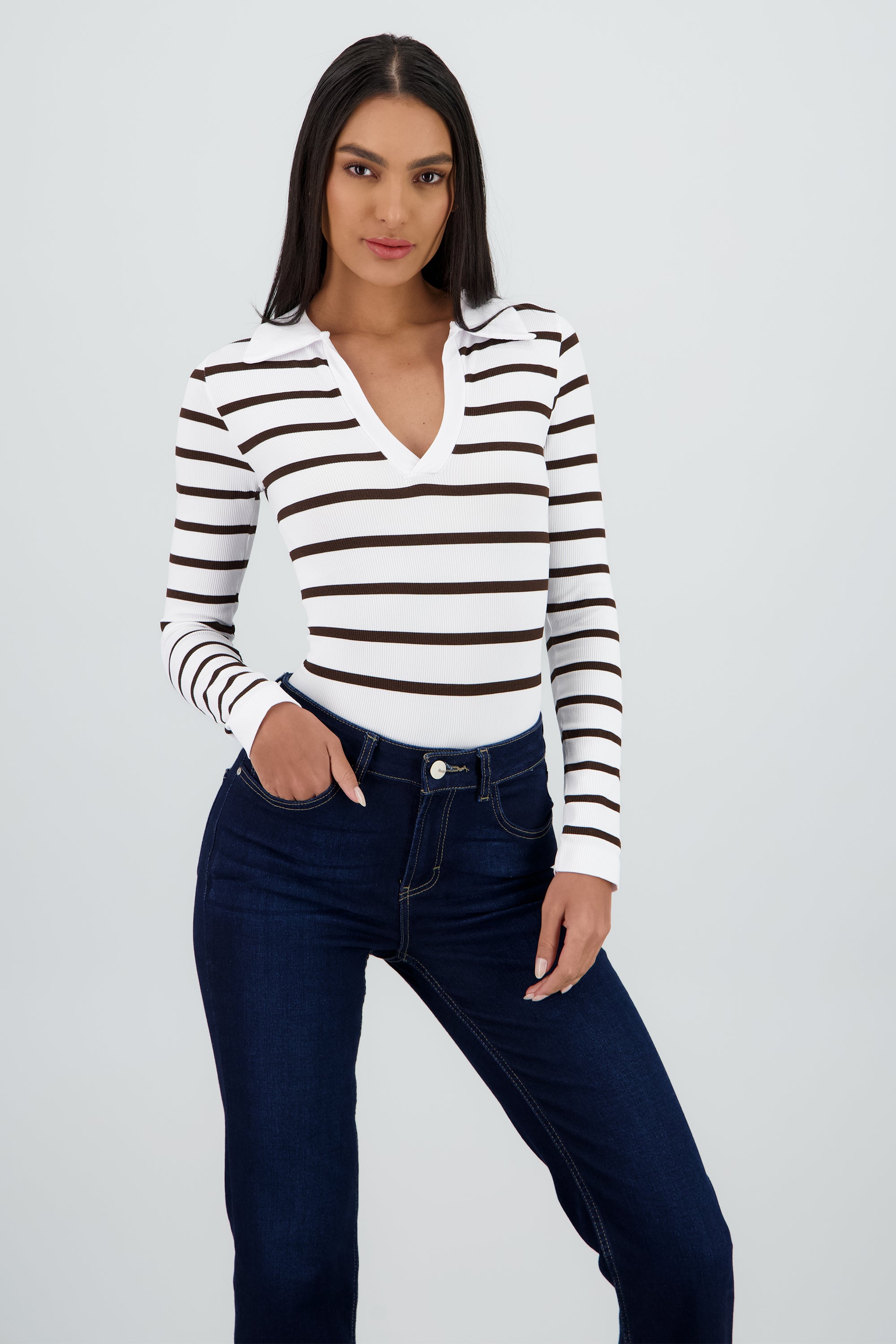 Bosyduit manga larga cuello tipo polo seamless CAFE COMBO