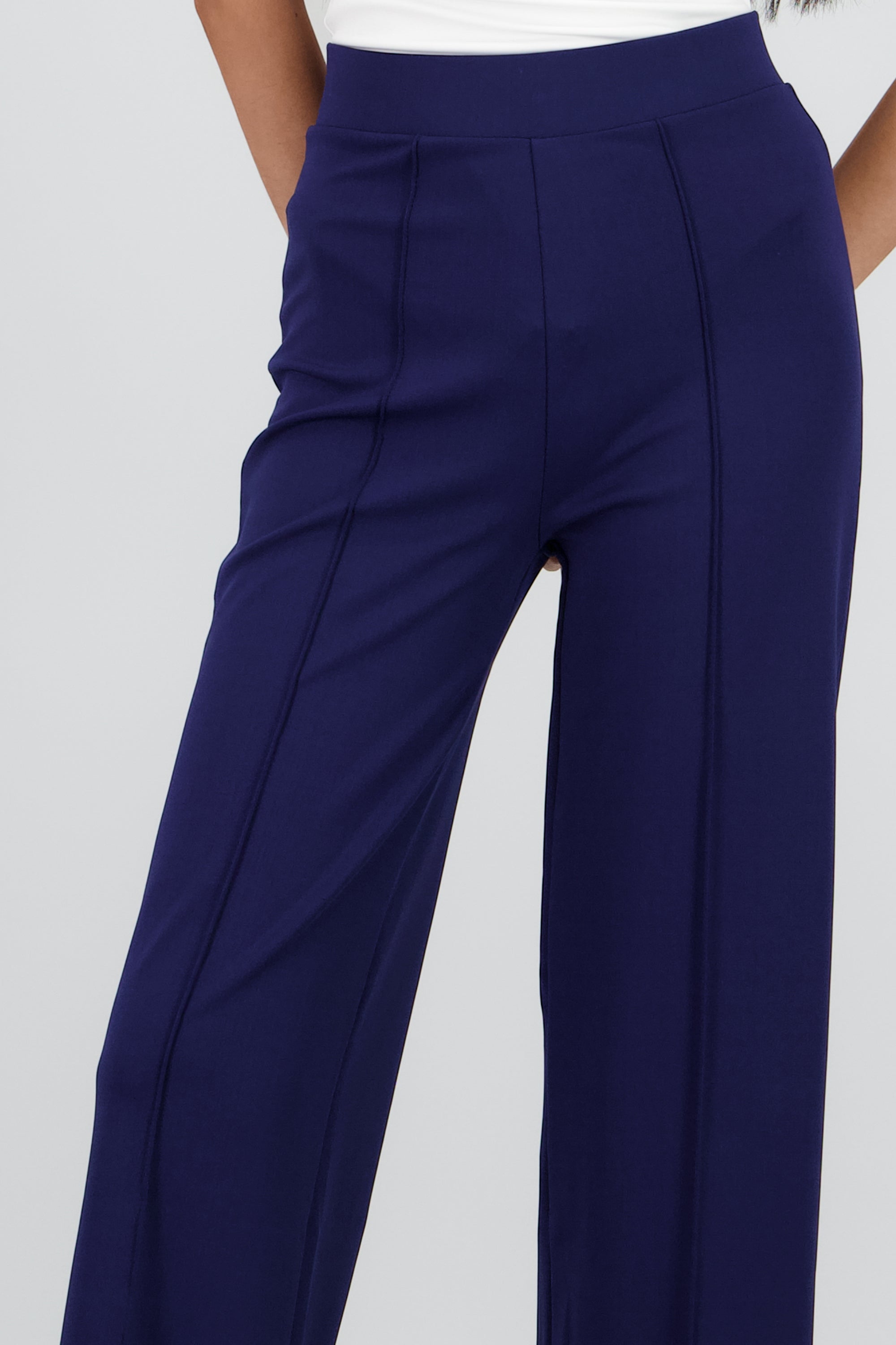 Pantalon recto costuras MARINO