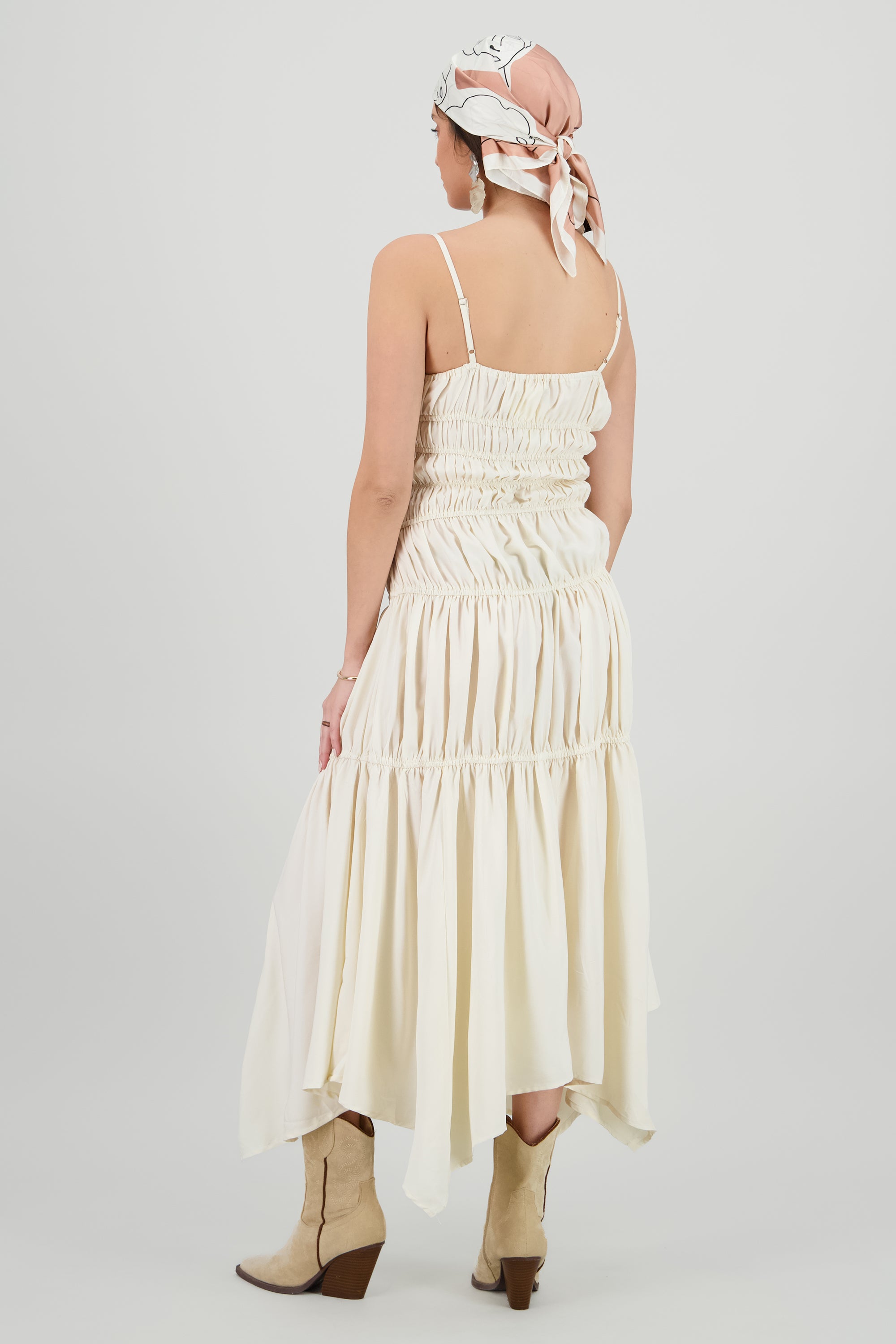 Vestido con detalles liso ARENA