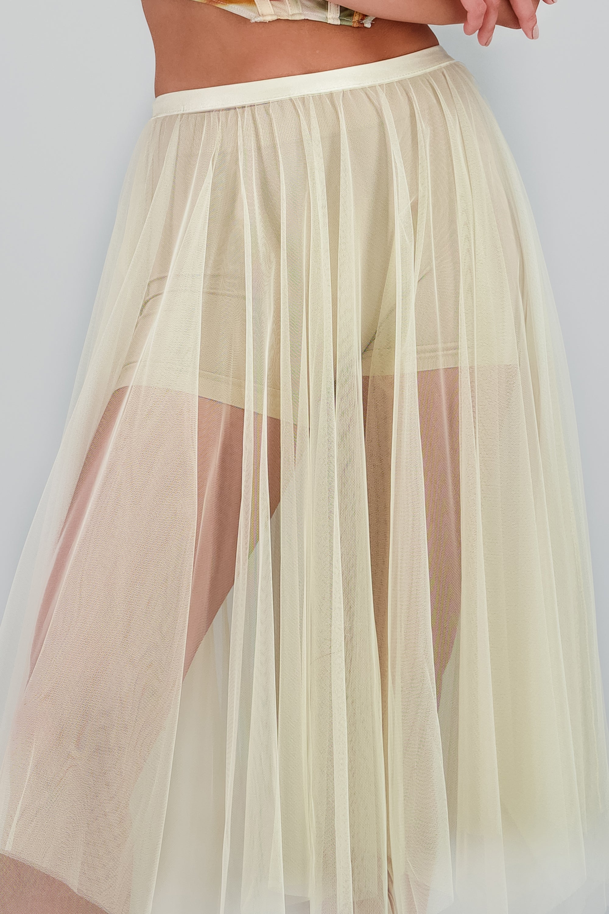 Falda midi mesh polkas HUESO