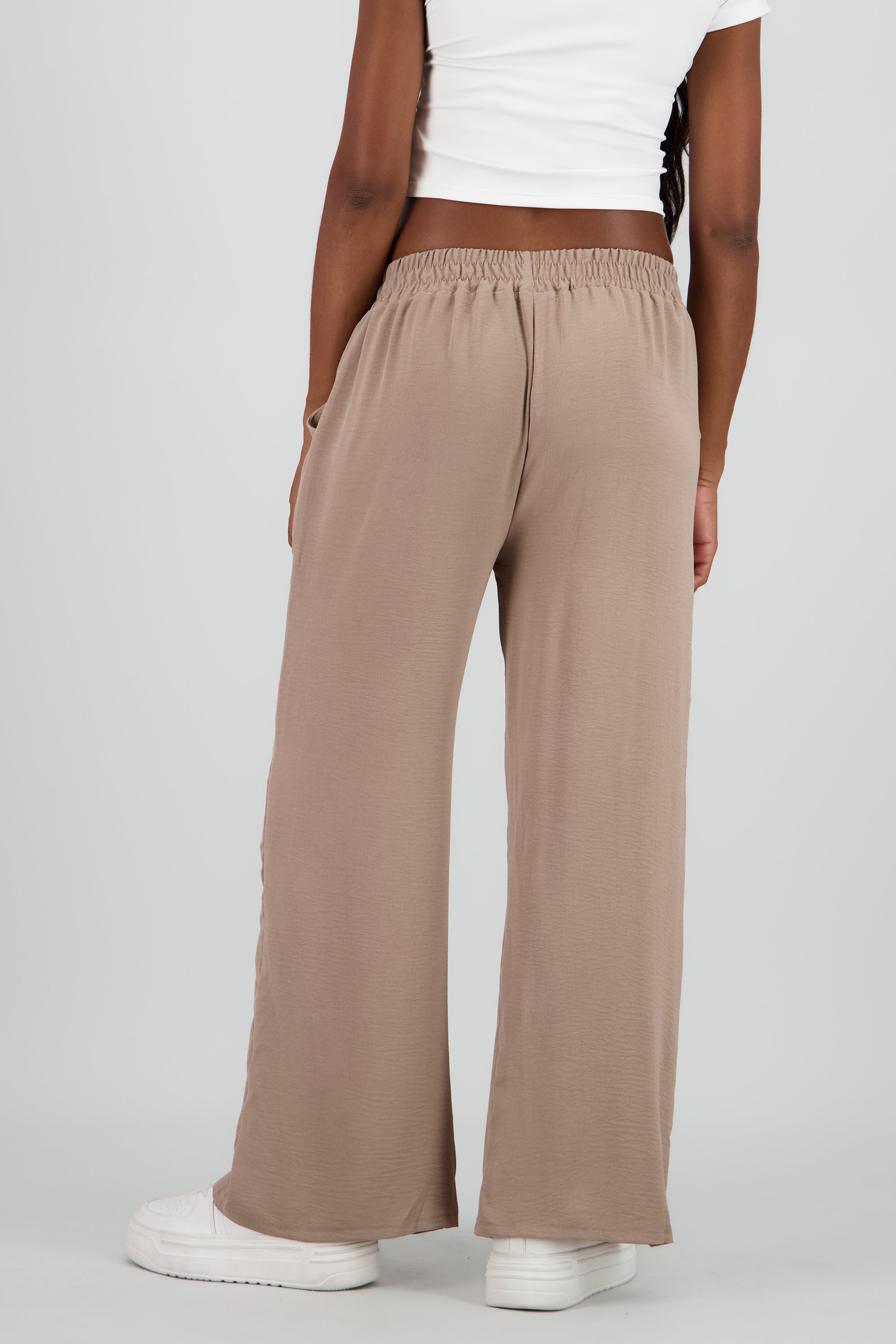 Pantalon ligero liso KHAKI