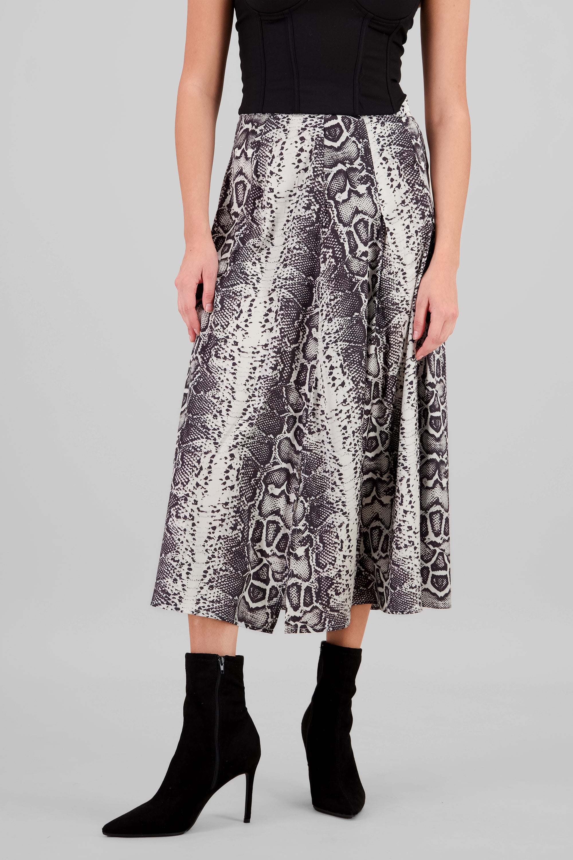 Falda midi animal print NEGRO COMBO