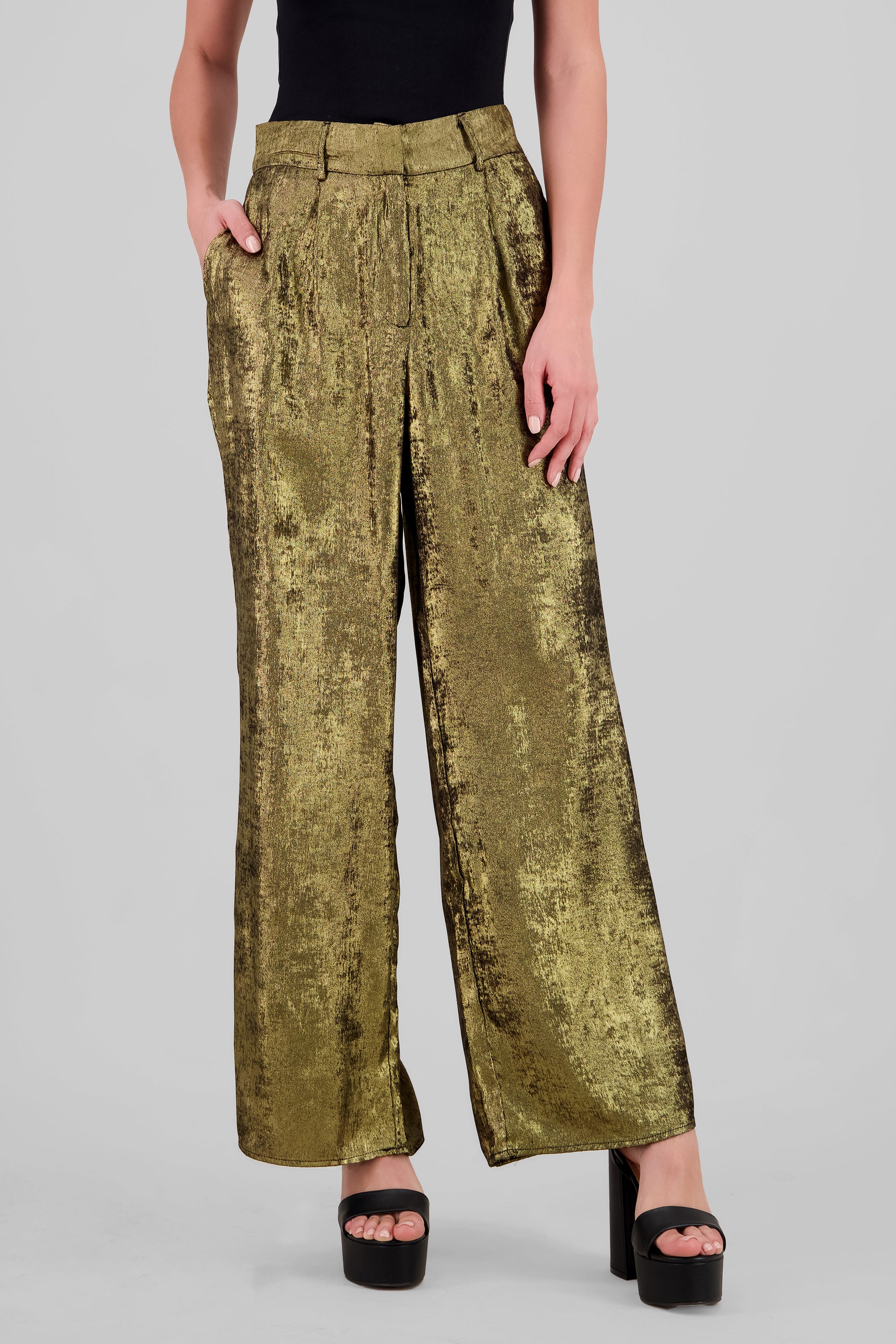Pantalon amplio brillo sutil ORO