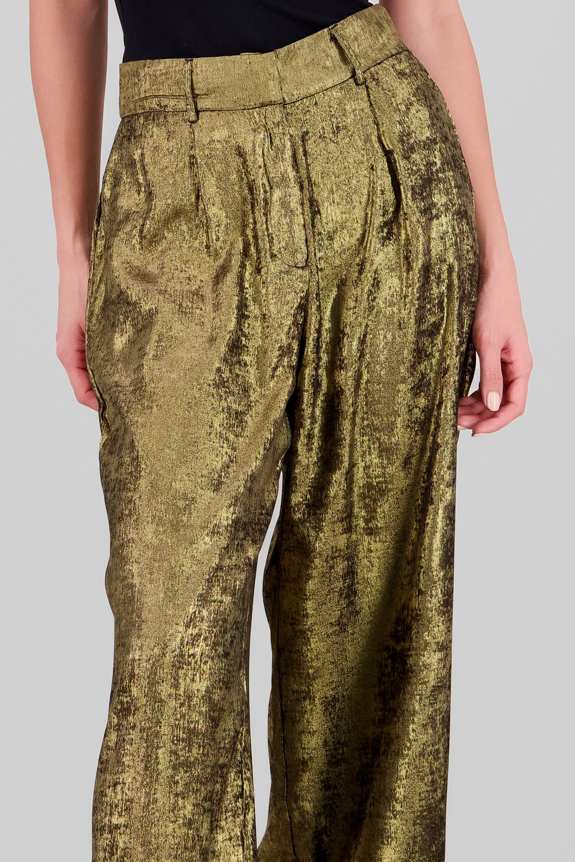 Pantalon amplio brillo sutil ORO
