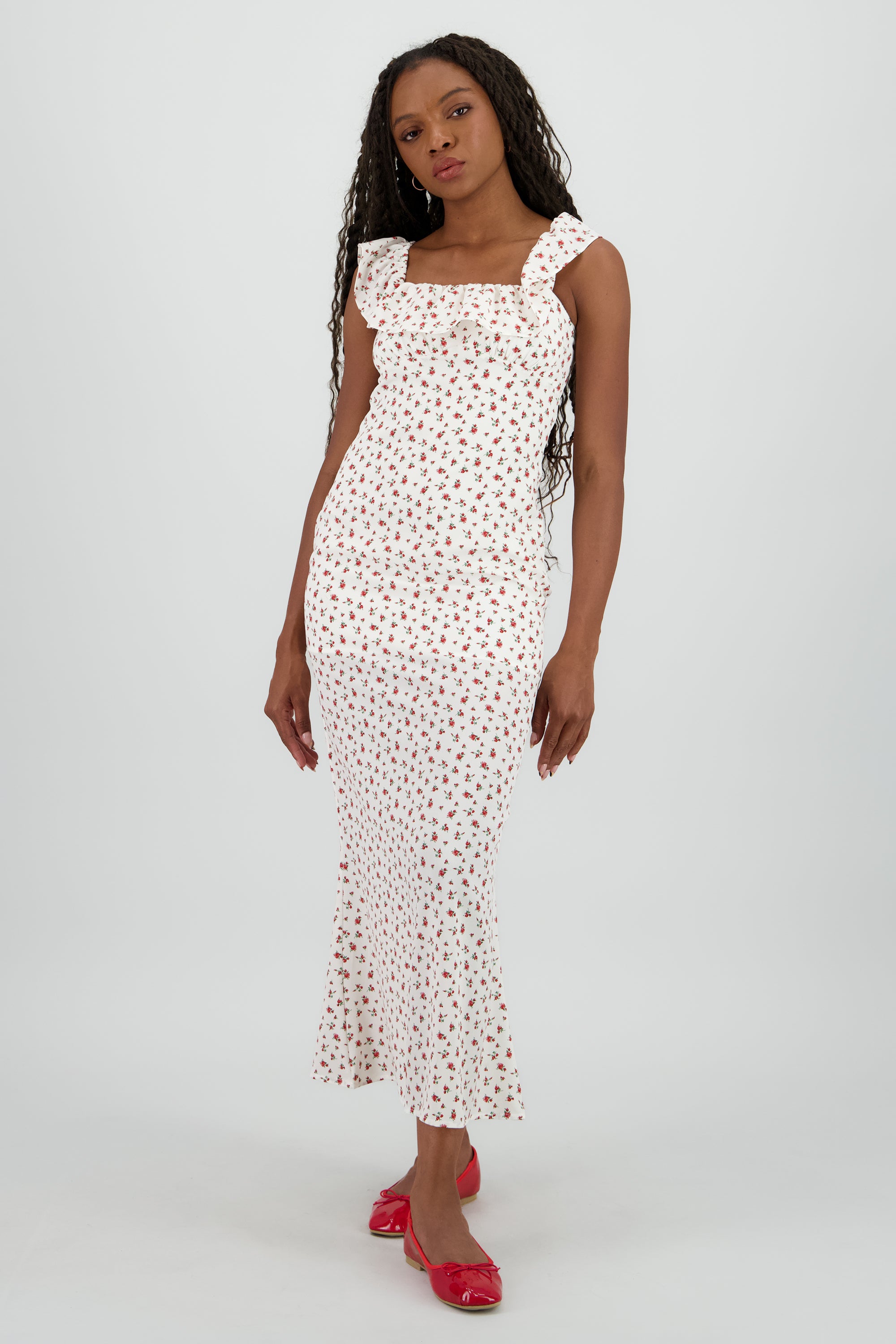 Vestido maxi con detalle olan y estampado de rosas ROJO COMBO