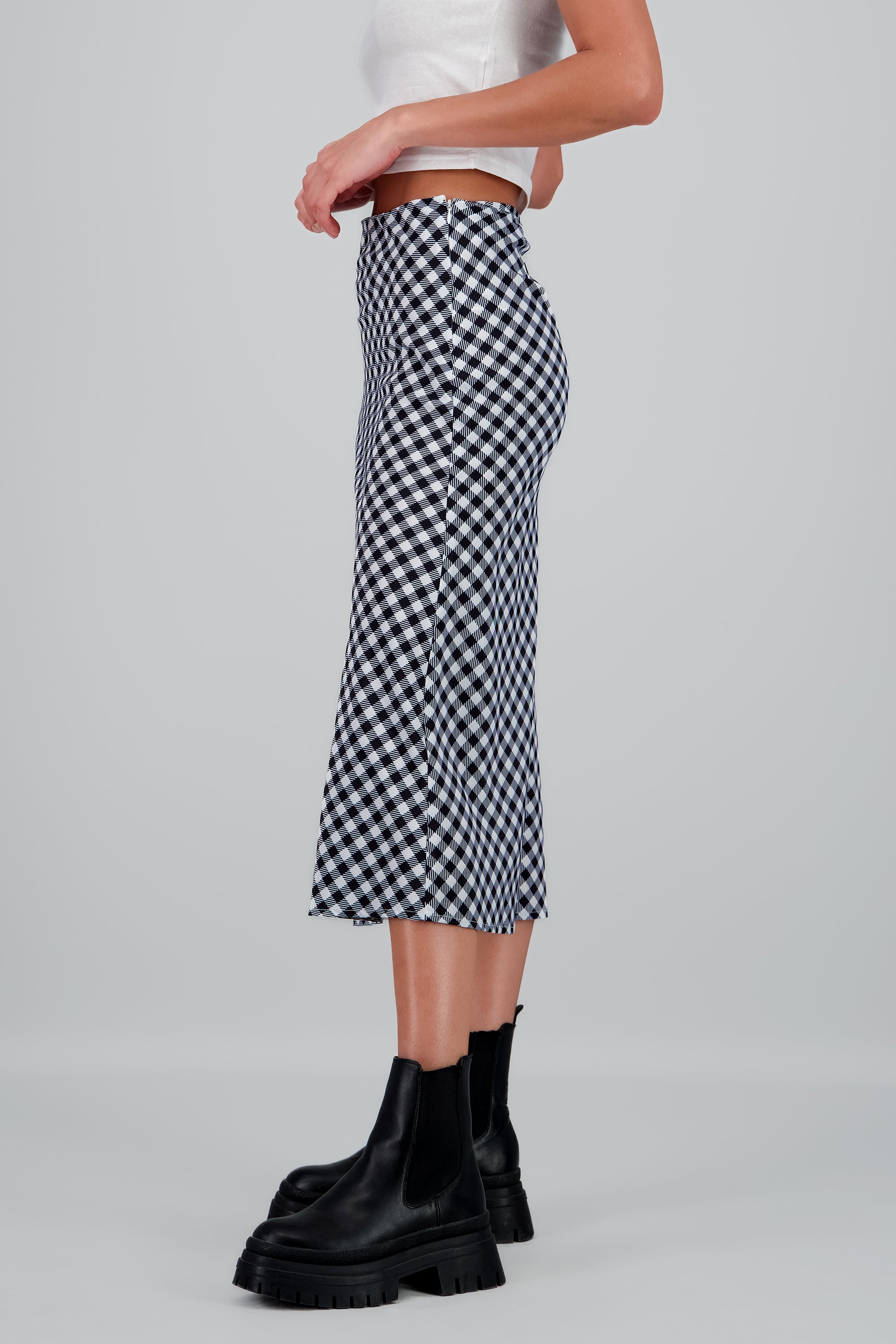 Falda cuadros midi NEGRO BLANCO