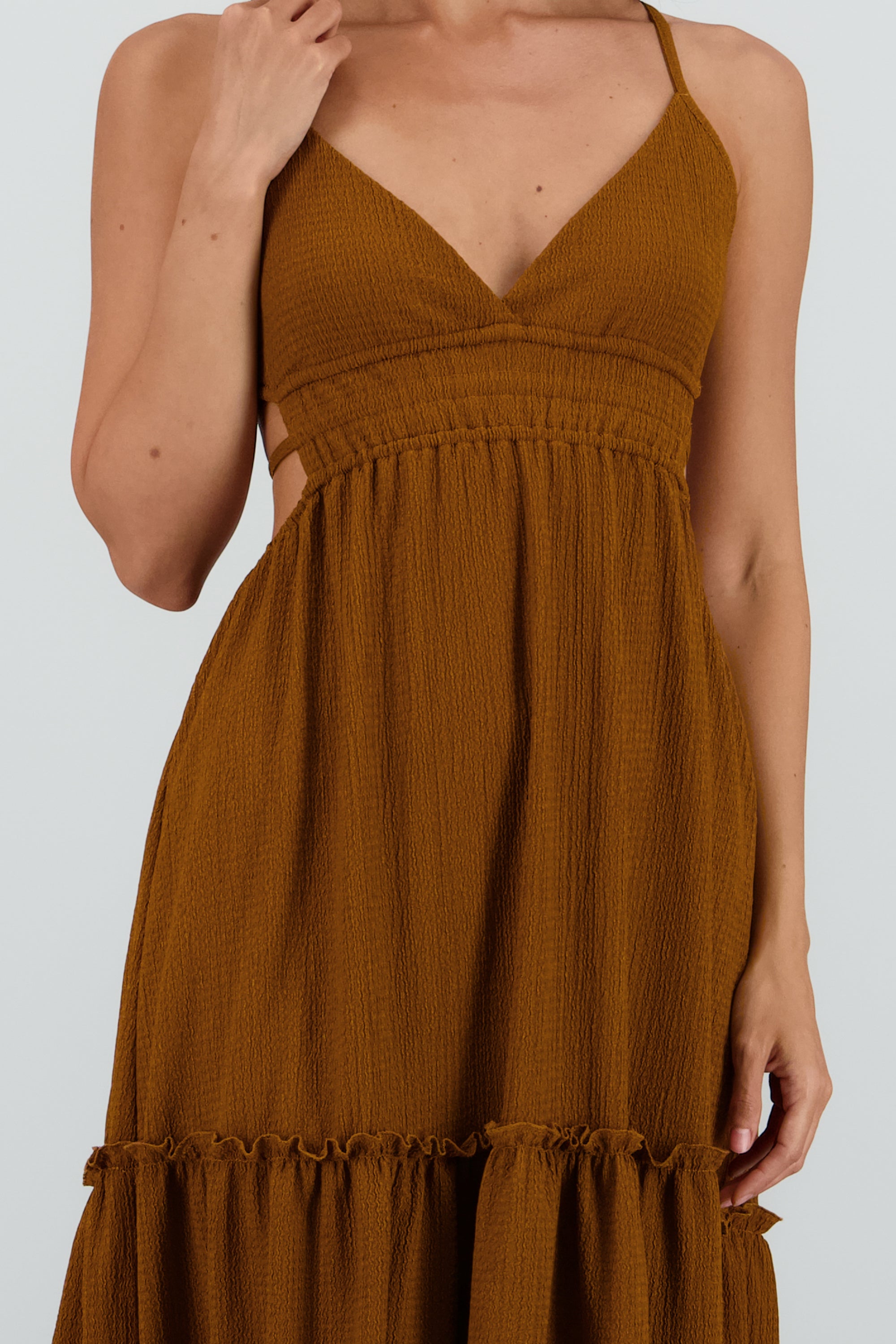 Vestido maxi espalda escote KHAKI