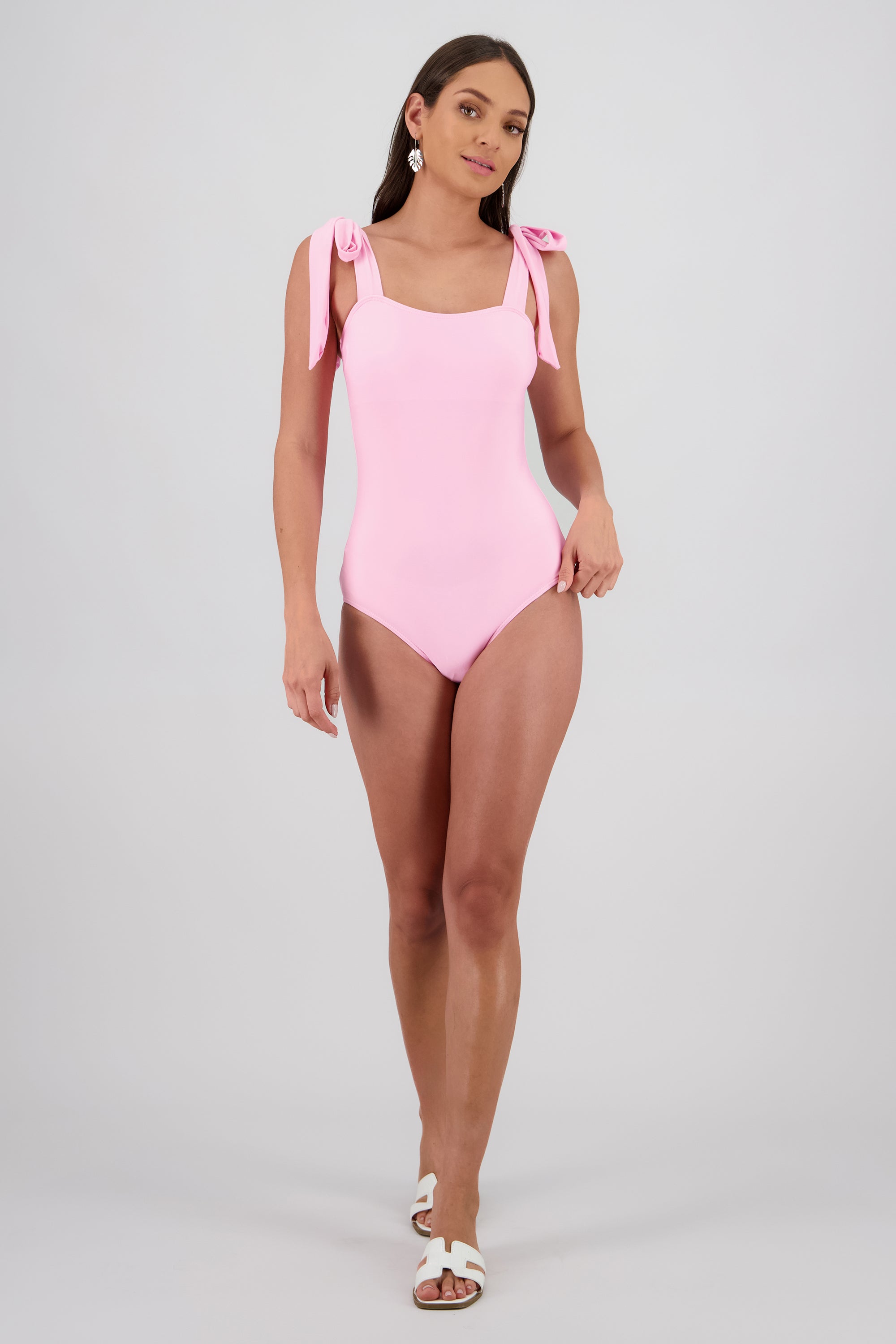Traje de baño completo moños tirantes ROSA PASTEL