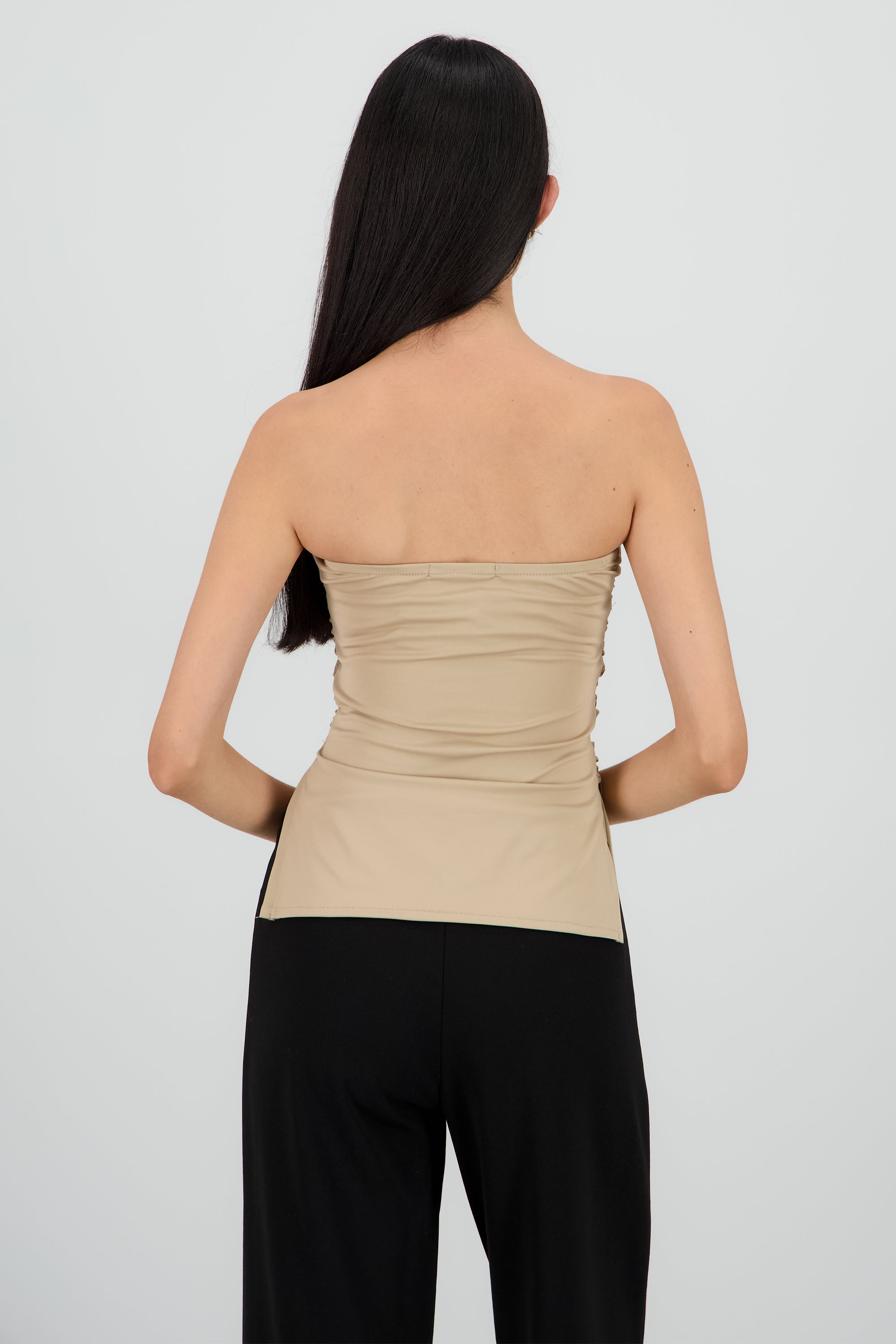 Top tubo drapeado con aberturas en costados KHAKI