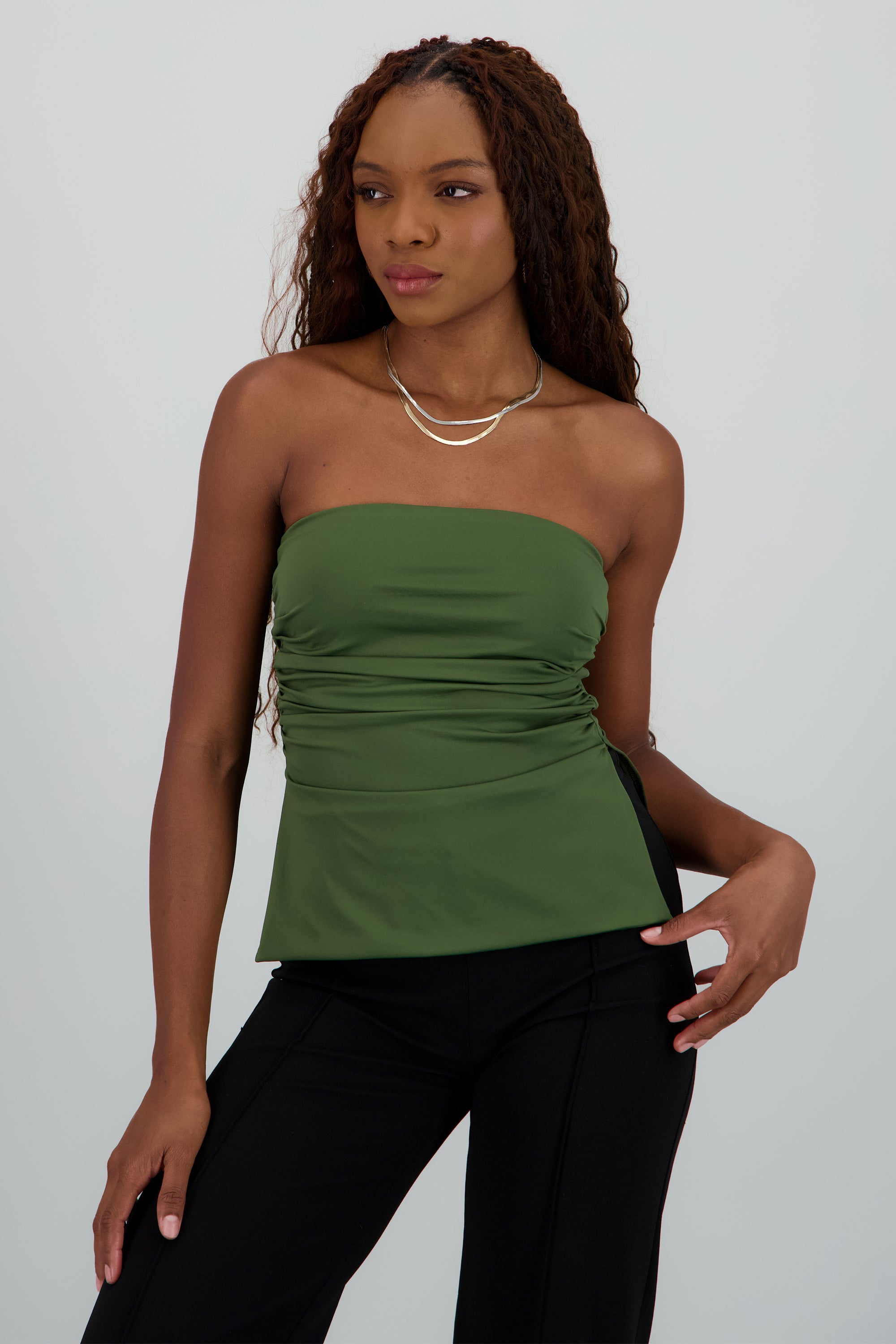 Top tubo drapeado con aberturas en costados VERDE CAZADOR