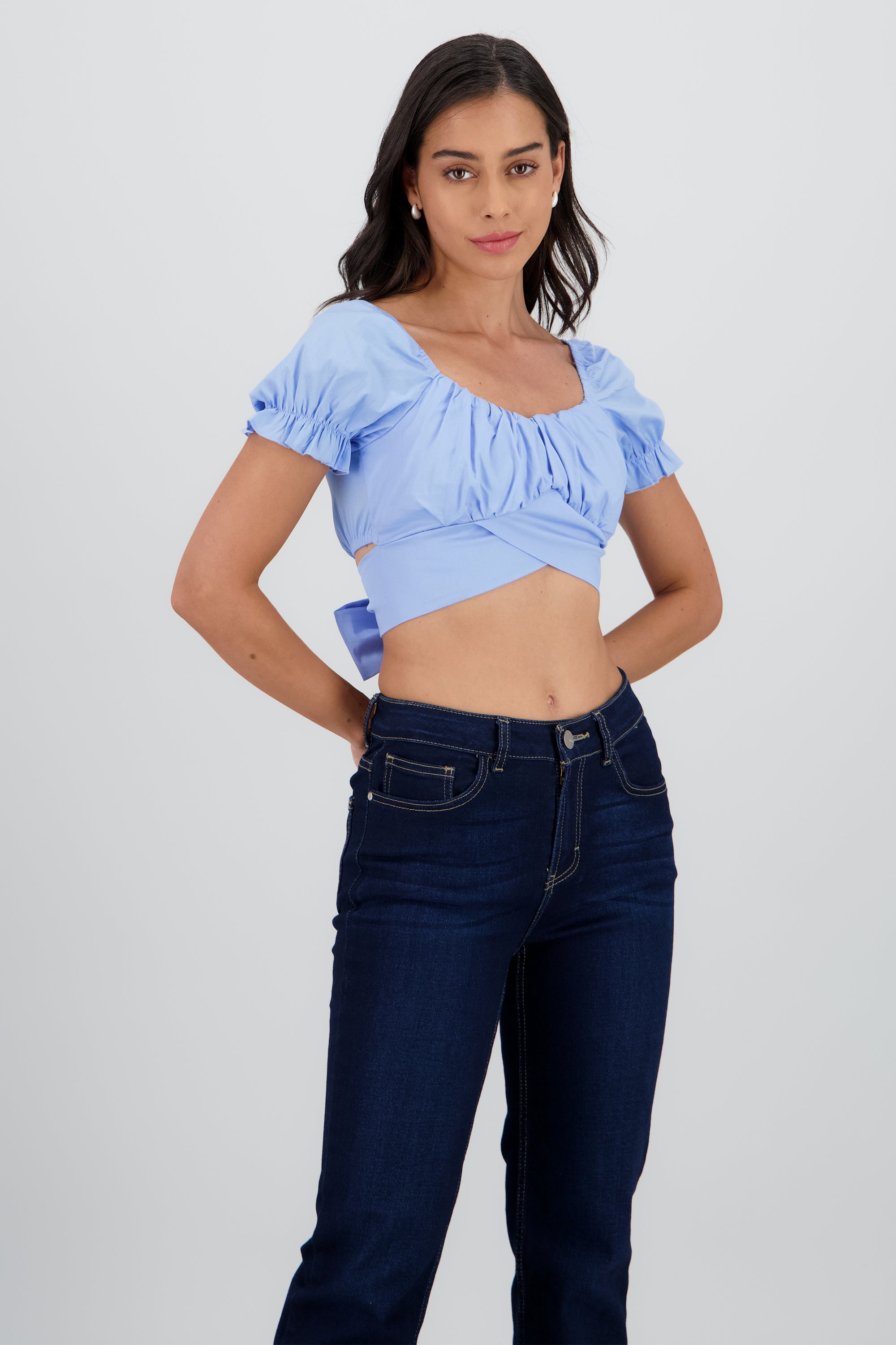 Top manga abullonada drapeado AZUL PASTEL