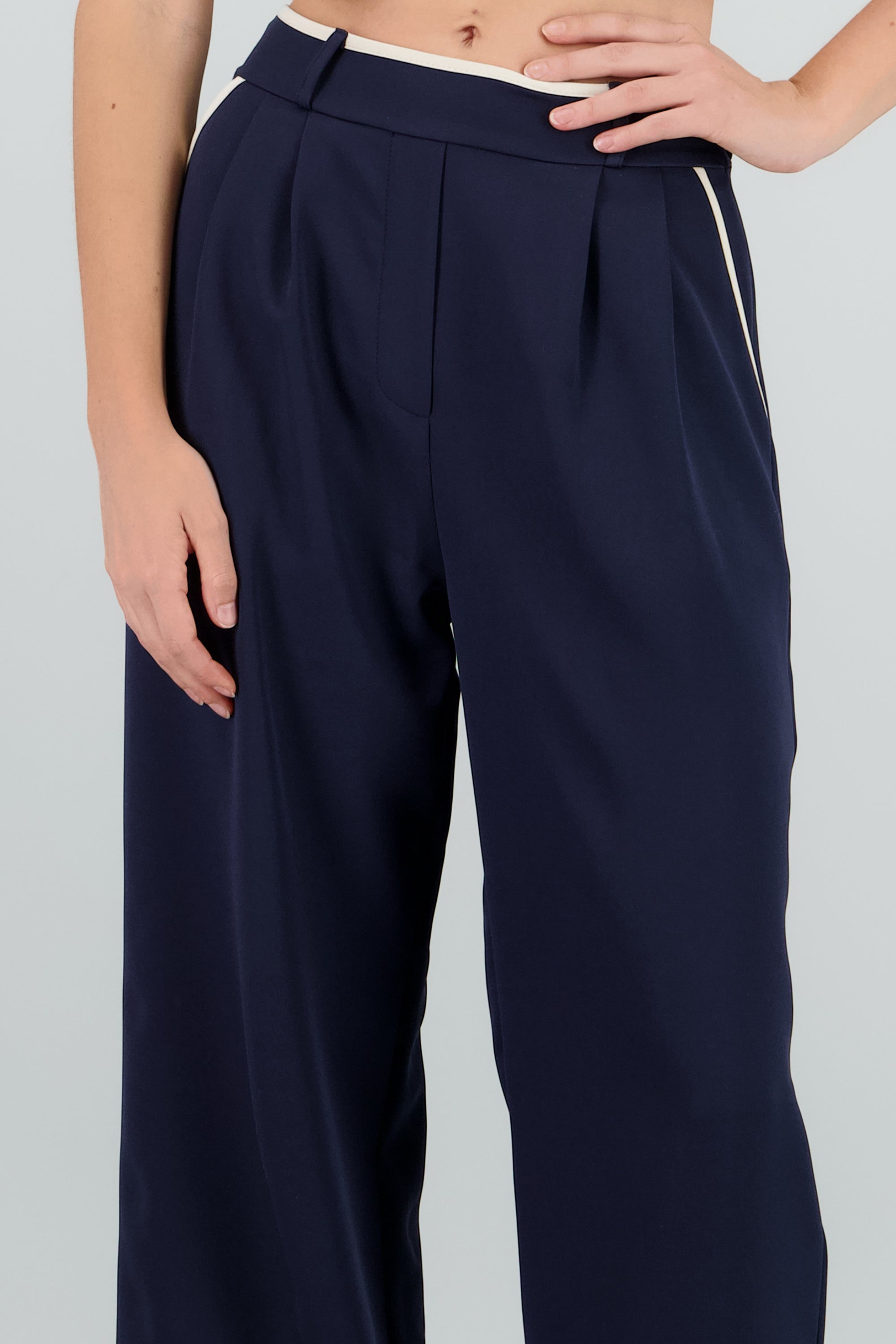 Pantalon sastre con pinza detalle contraste Hyp MARINO COMBO