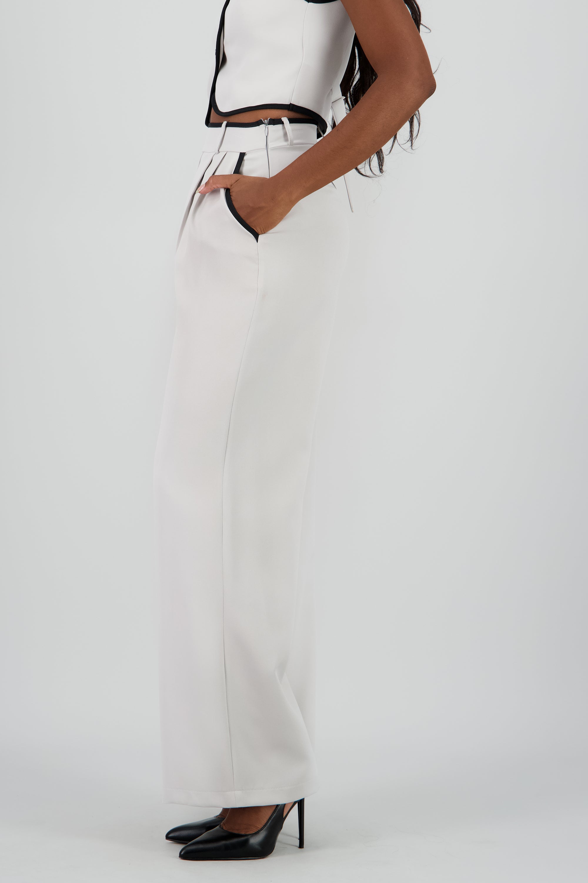 Pantalon sastre con pinza detalle contraste Hyp GRIS