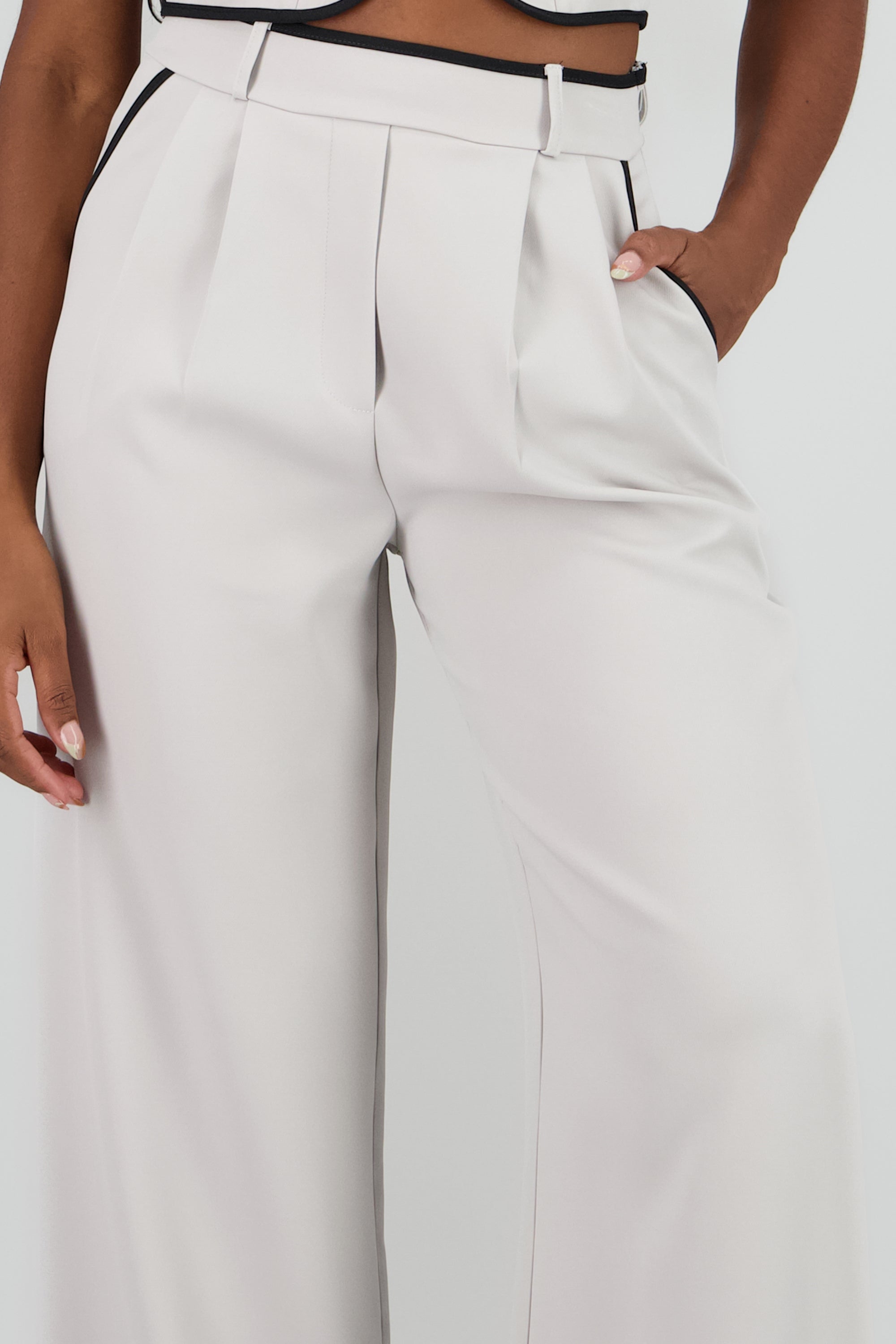 Pantalon sastre con pinza detalle contraste Hyp GRIS